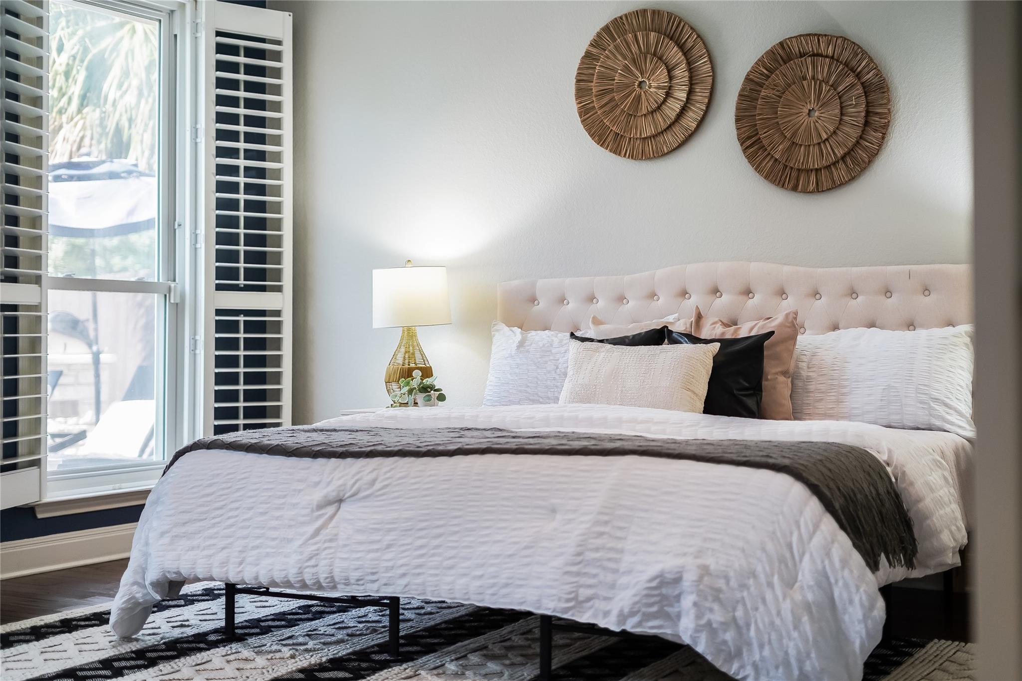 6101 Salcon Cliff DR