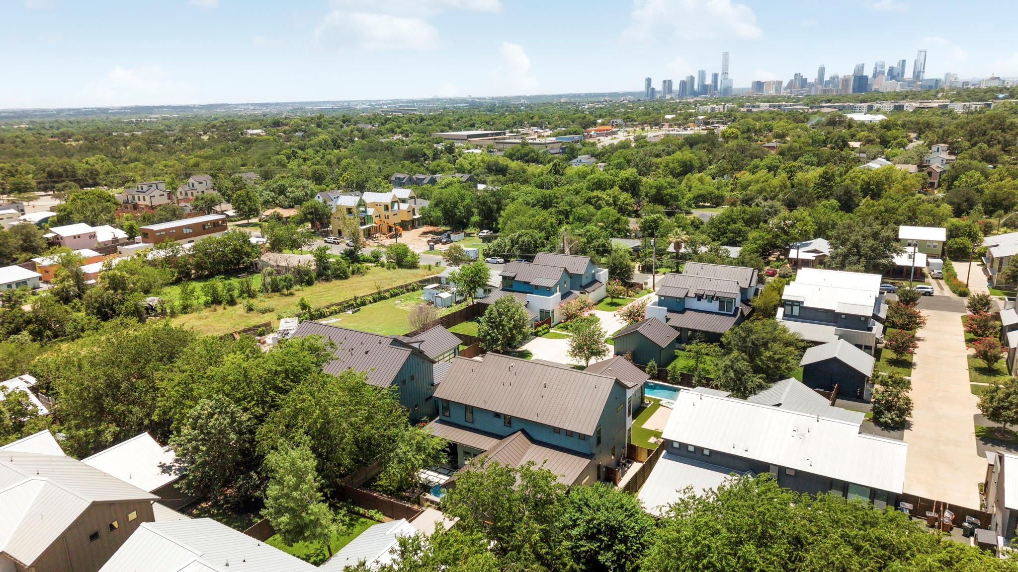 2103 Greenwood Ave # B Unit: Building 1, Unit B