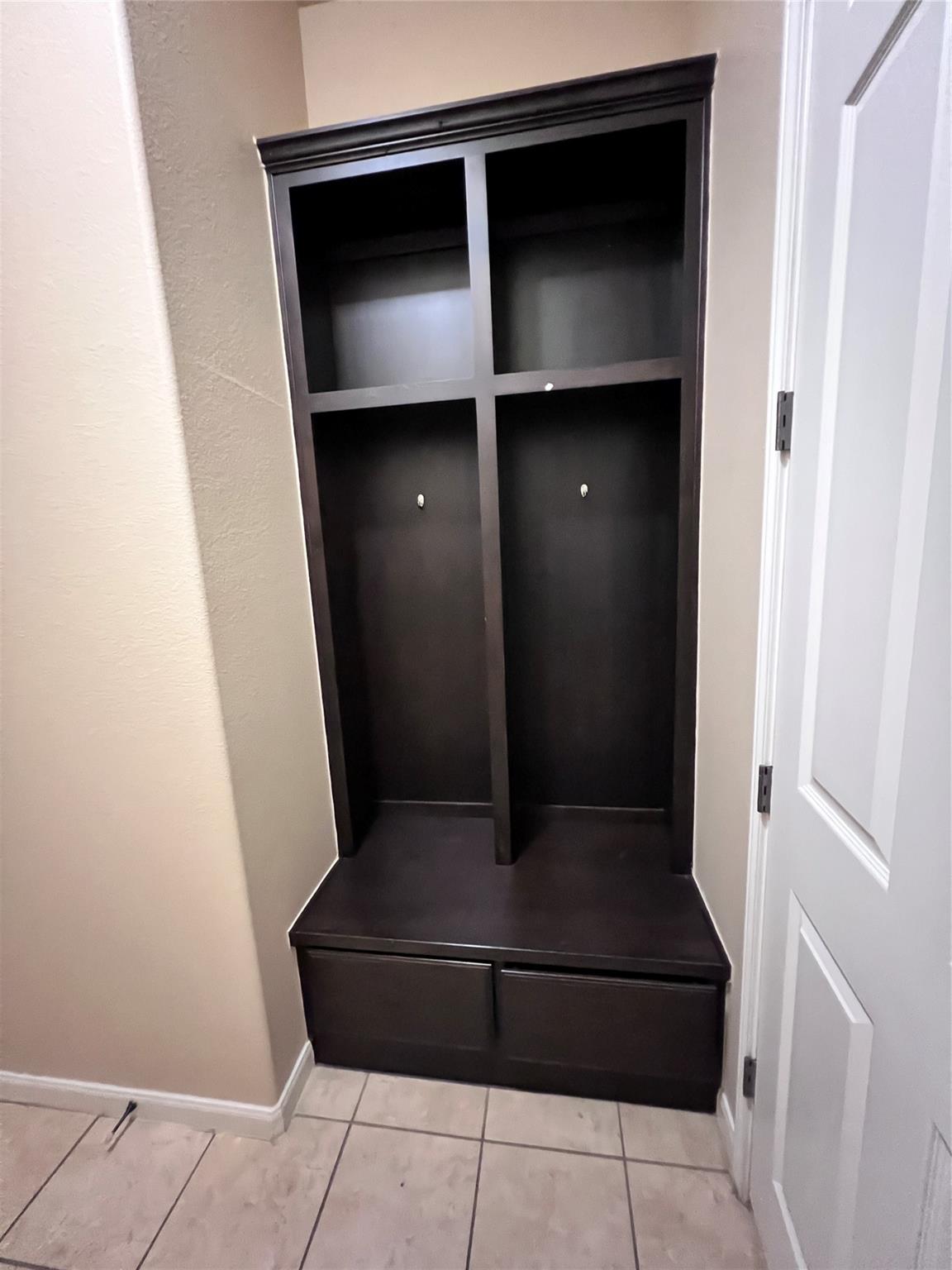 108 Cascada LN
