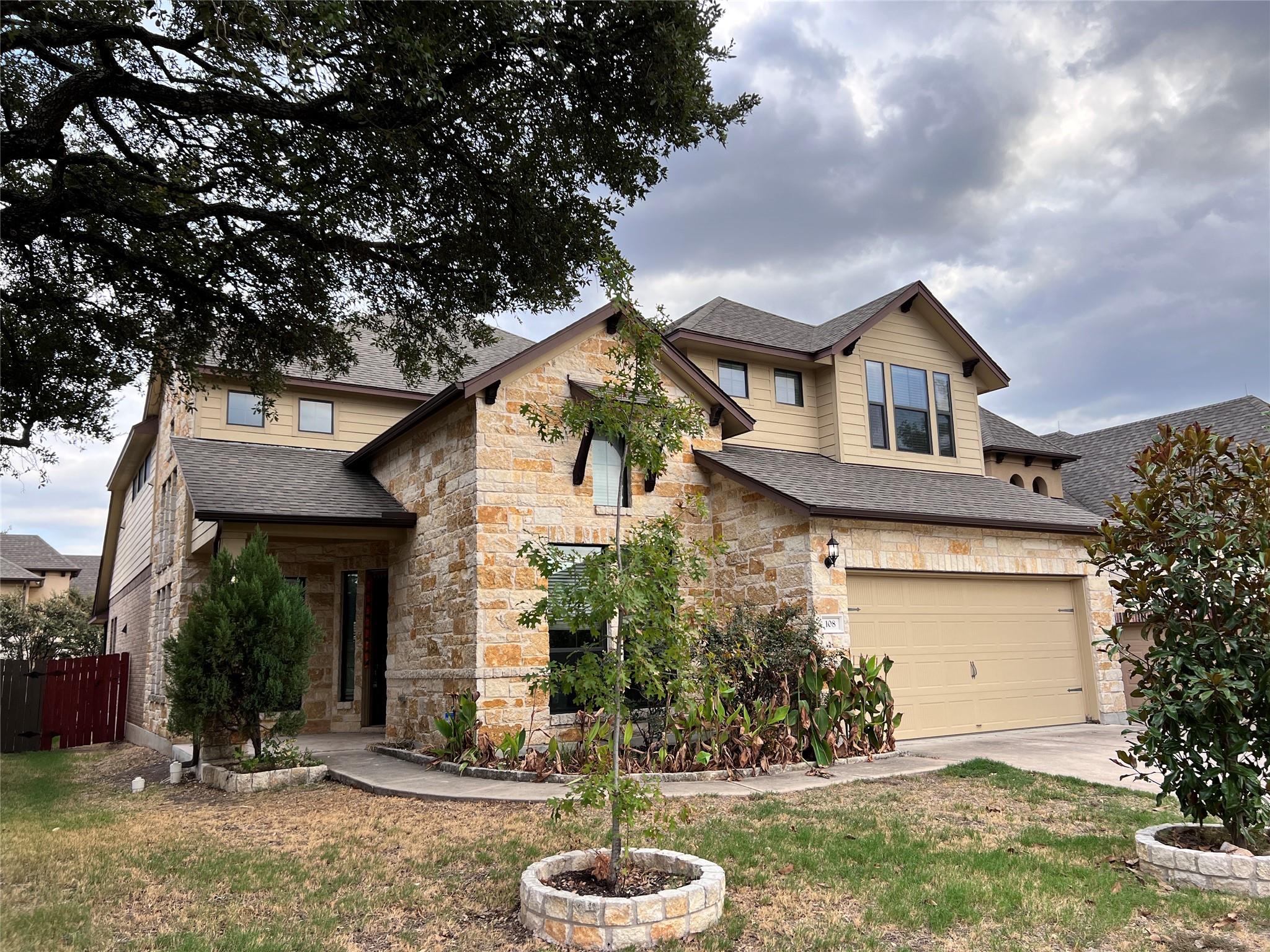 108 Cascada LN