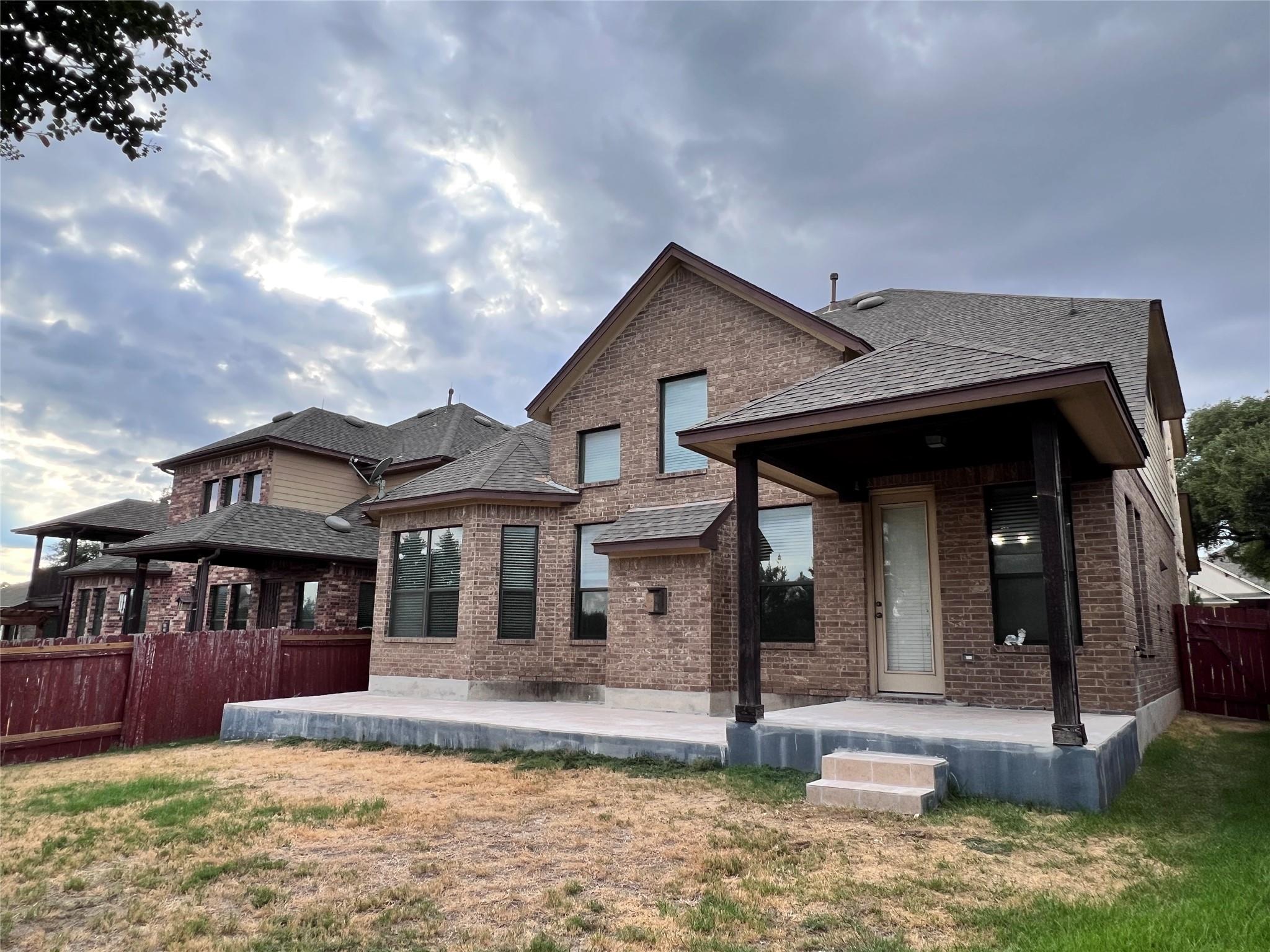 108 Cascada LN
