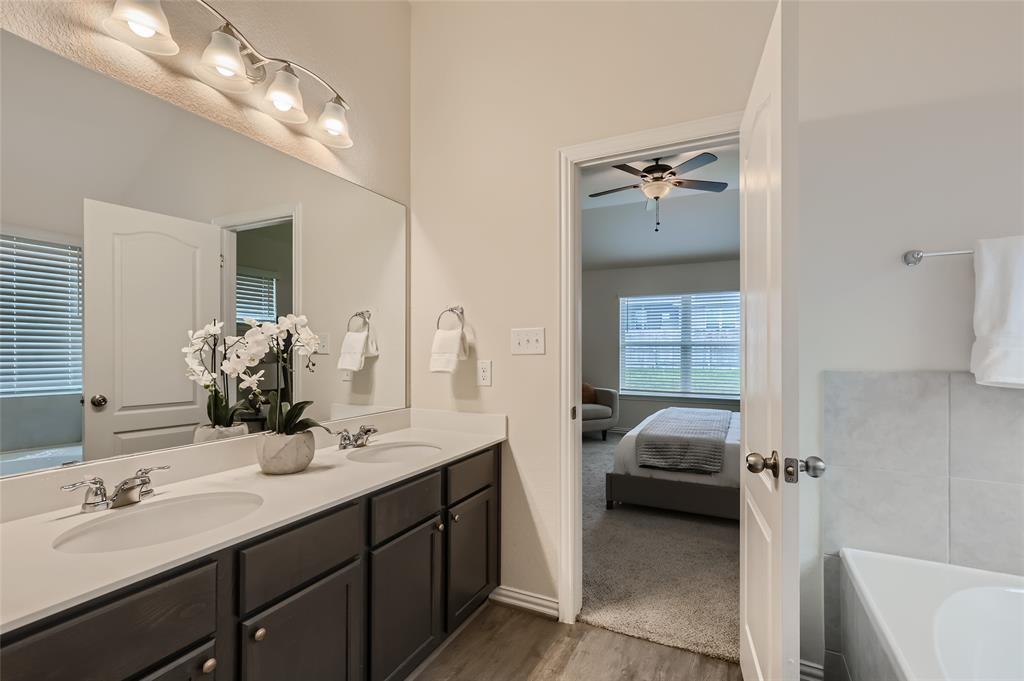 5867 San Savino DR