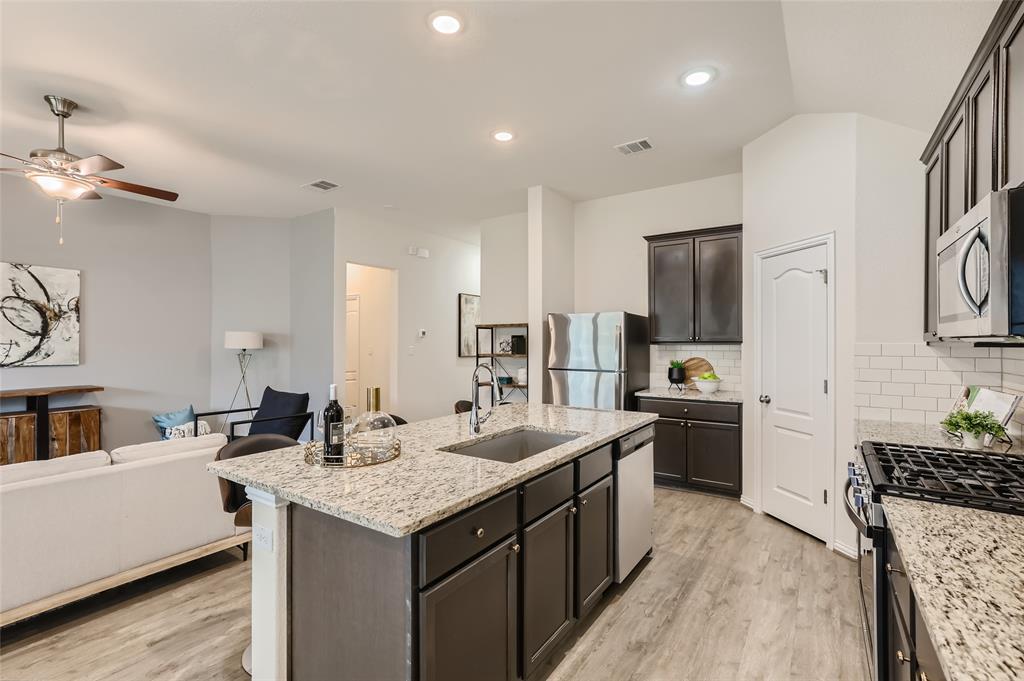 5867 San Savino DR