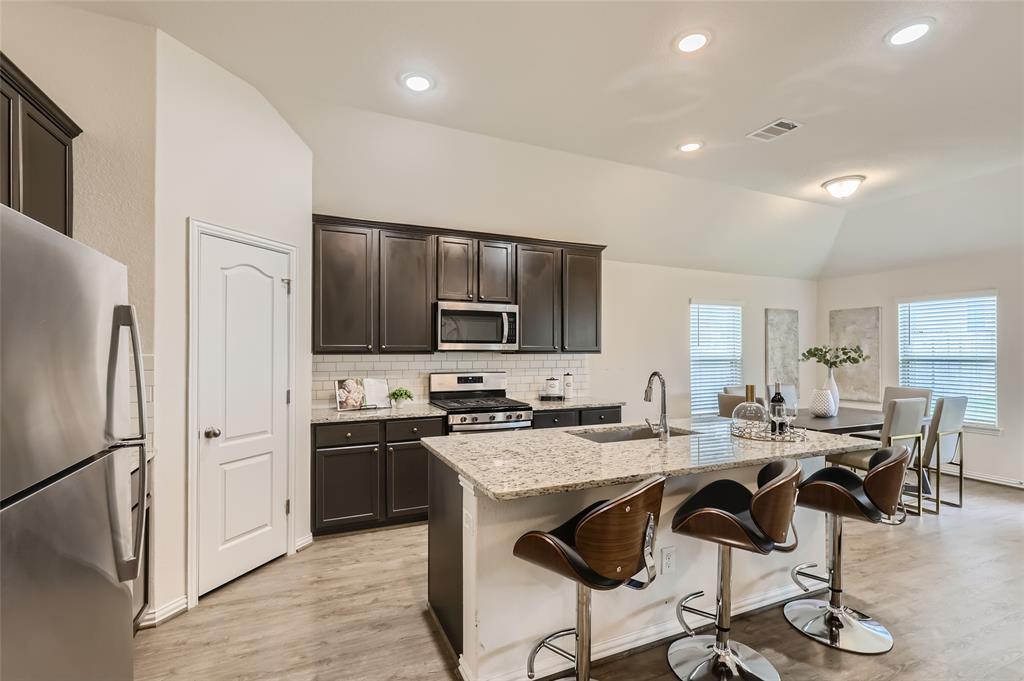 5867 San Savino DR