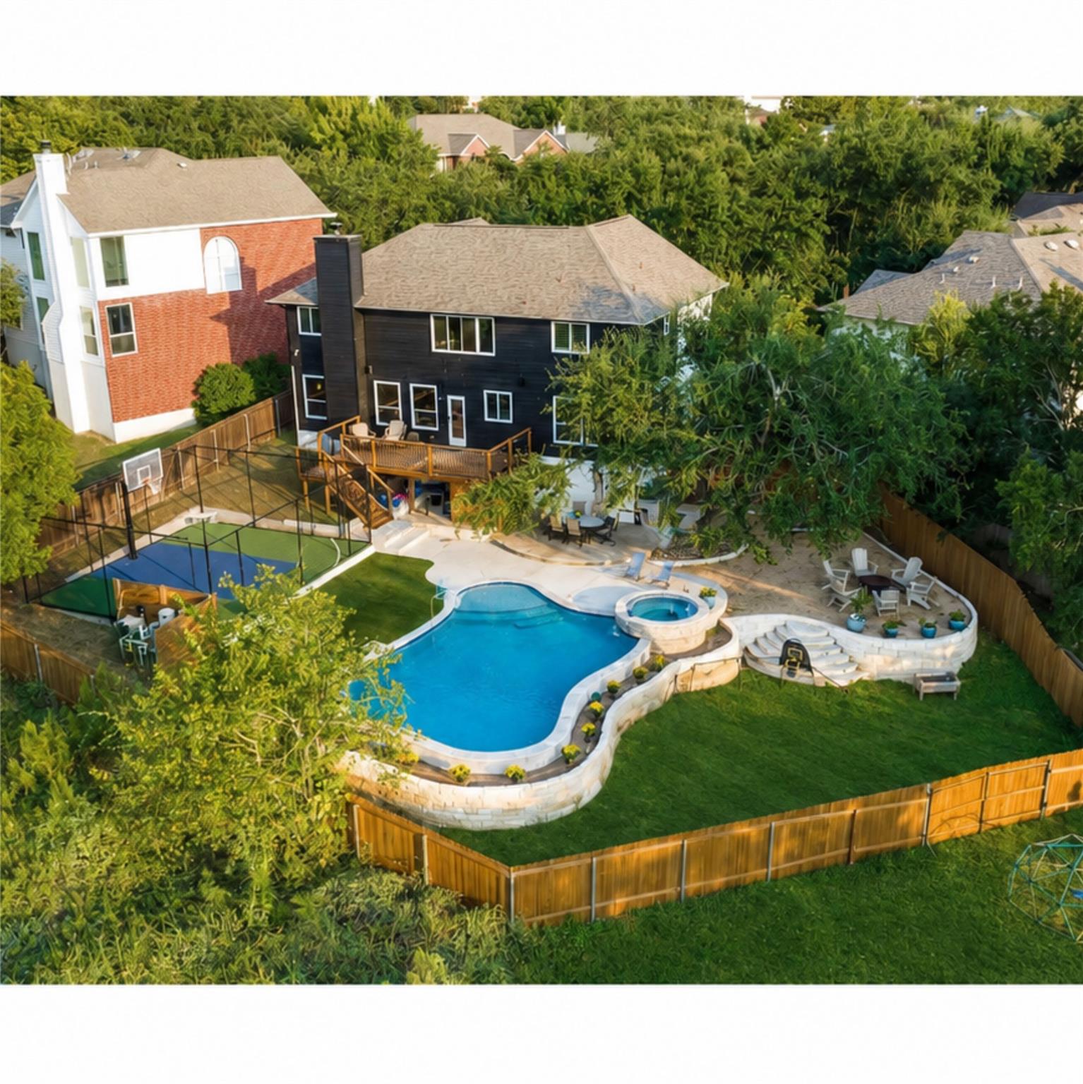 2204 Rimrock DR