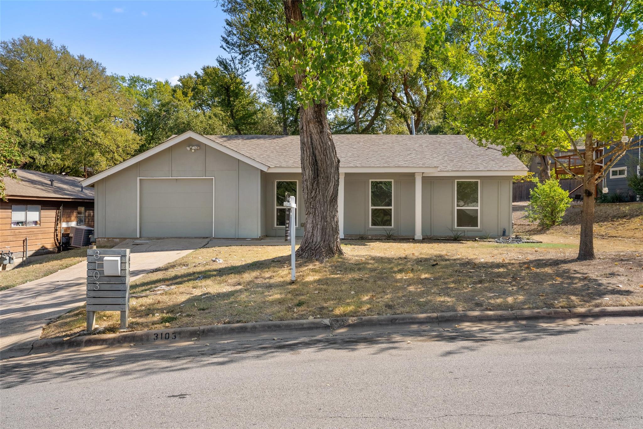 3103 Matador DR