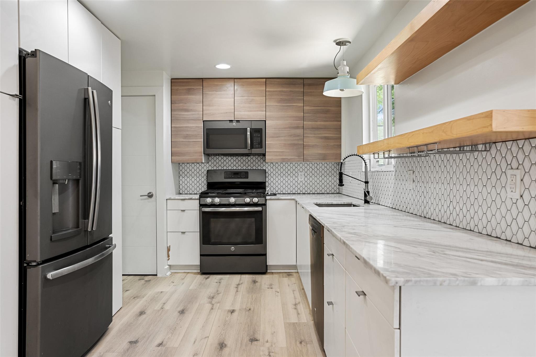 3103 Matador DR