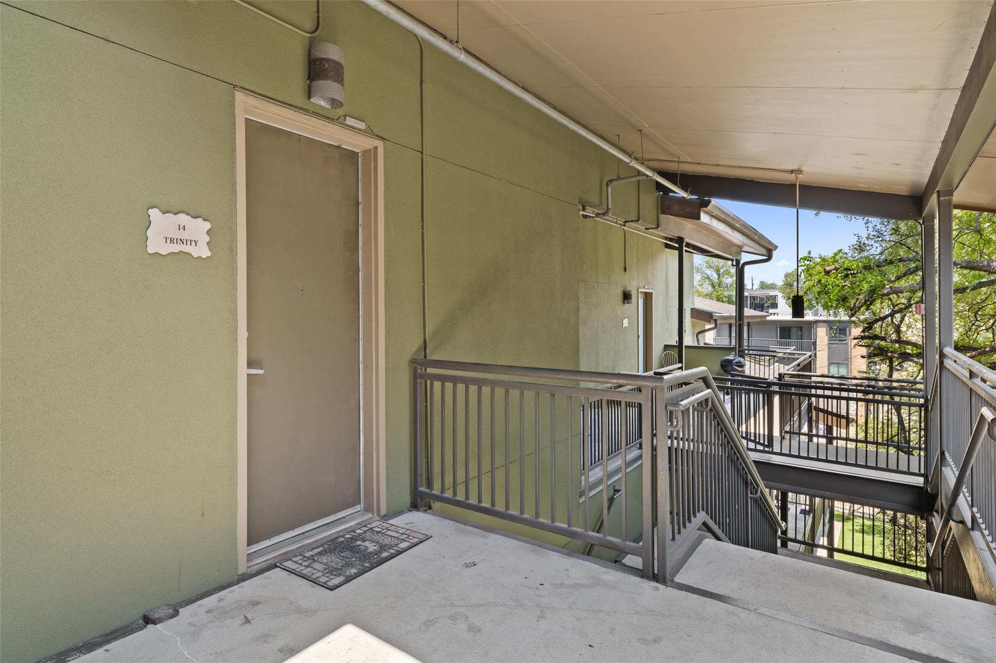 911 Keith LN # 14