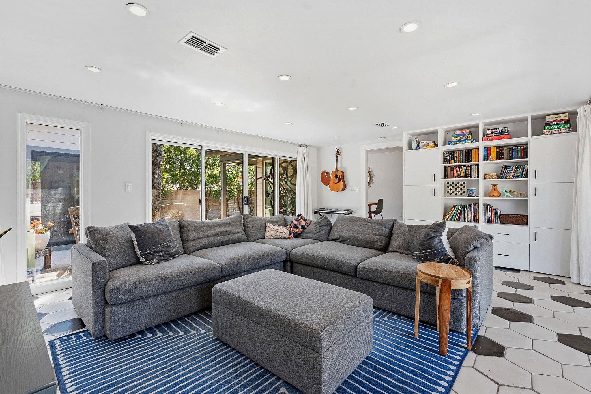 5705 Susie CT