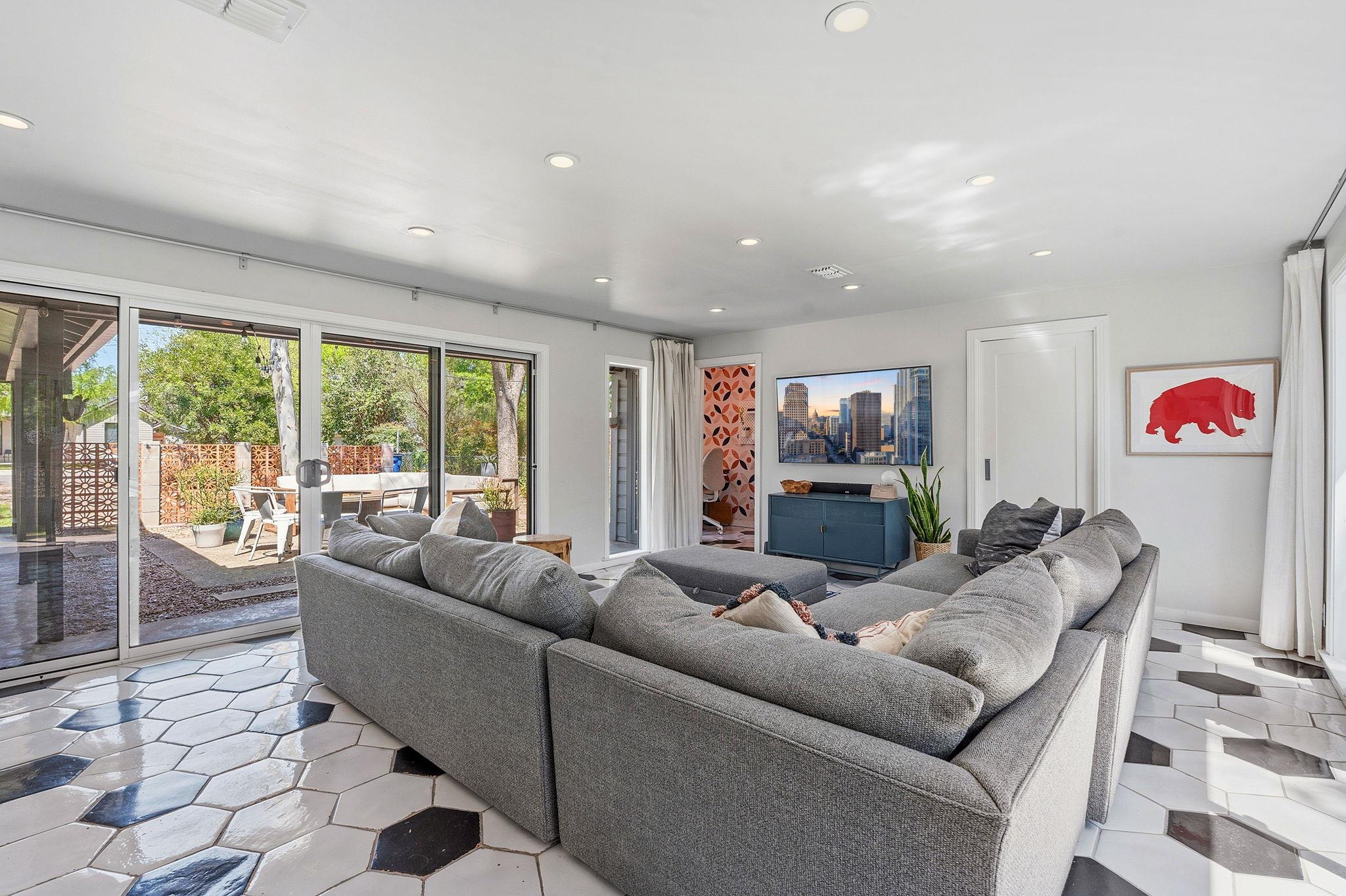 5705 Susie CT
