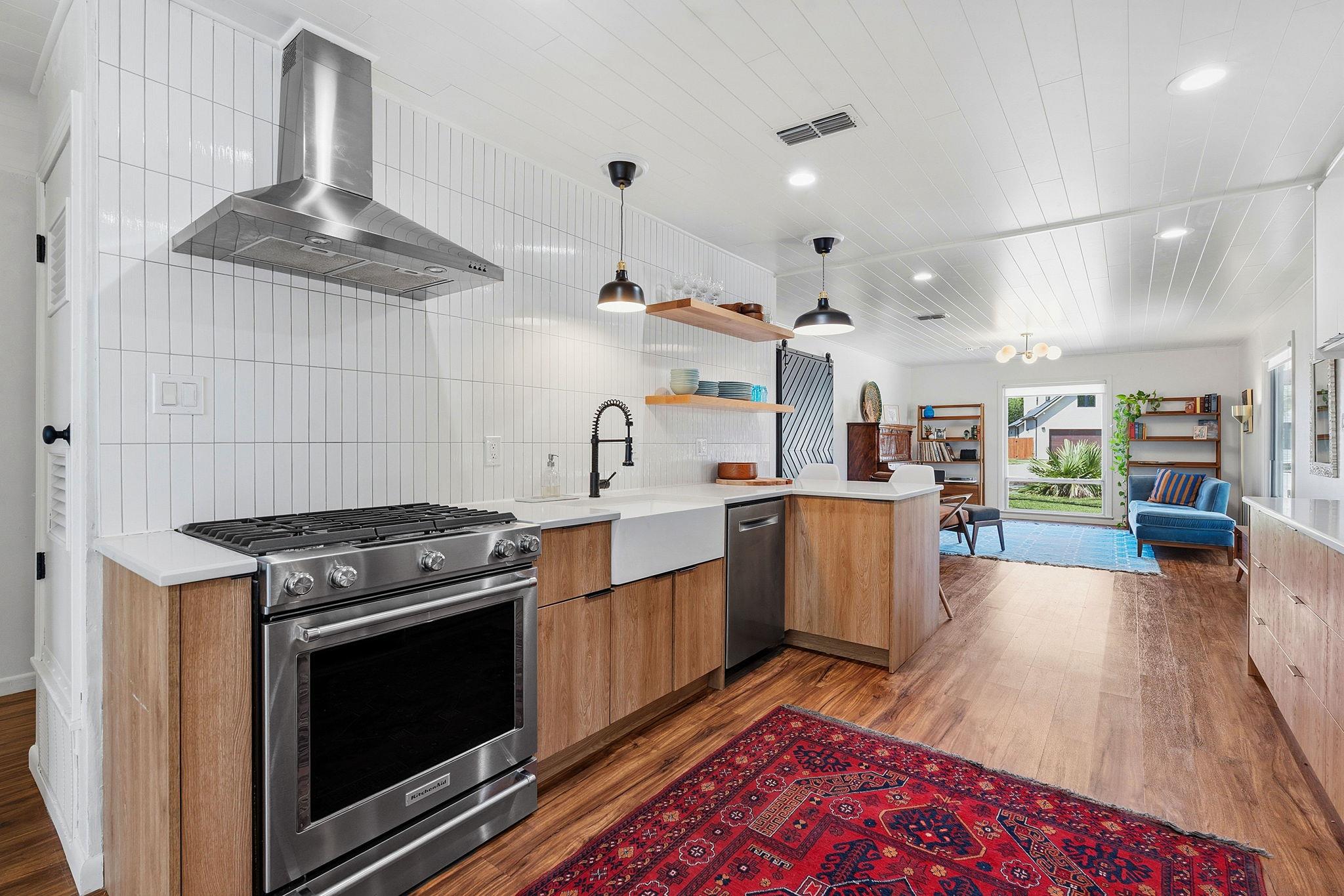5705 Susie CT