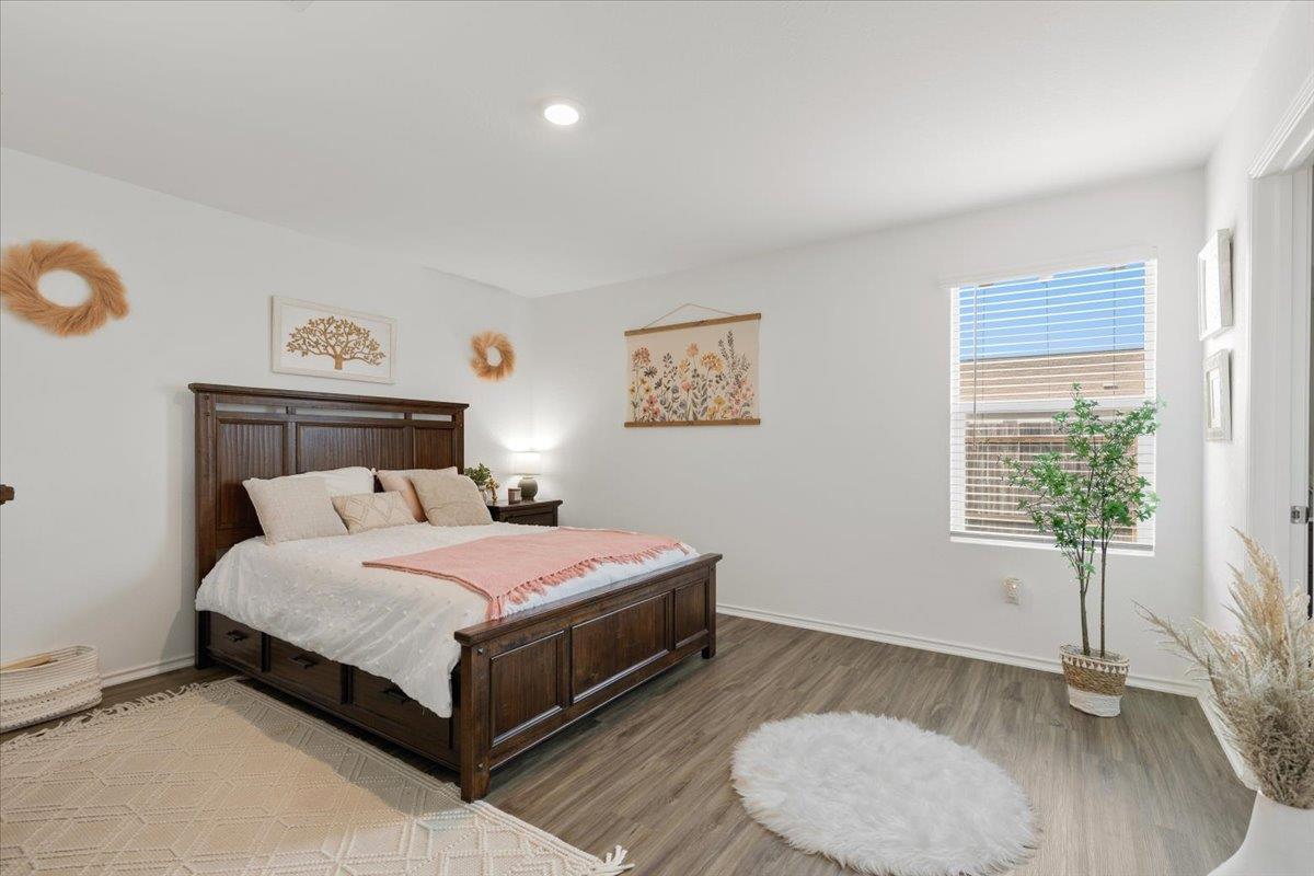 1220 Smallmouth RD
