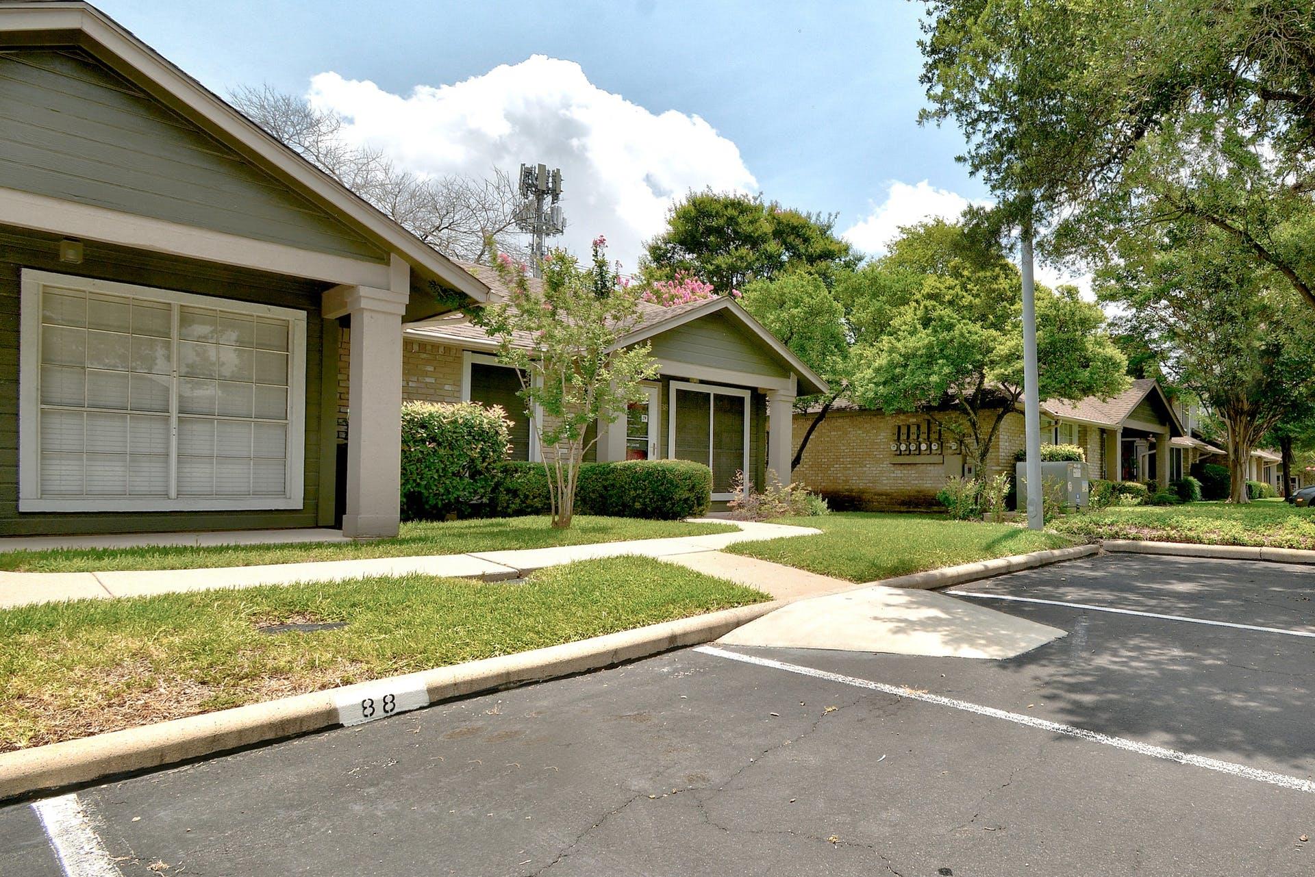 1015 E Yager LN # 88, Austin Unit: 88