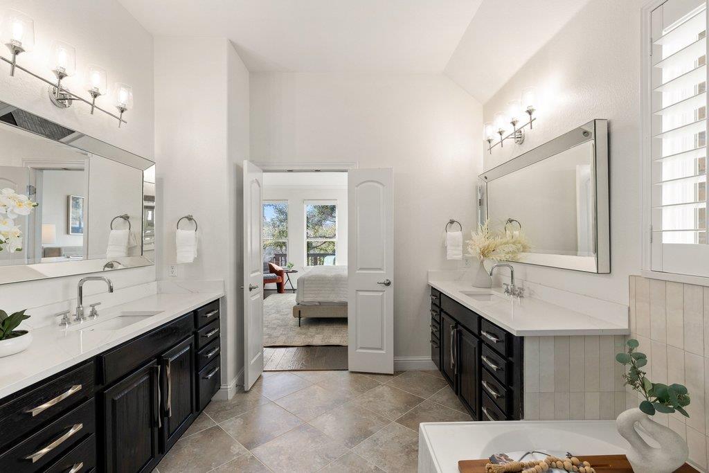 5420 Cherokee Draw RD