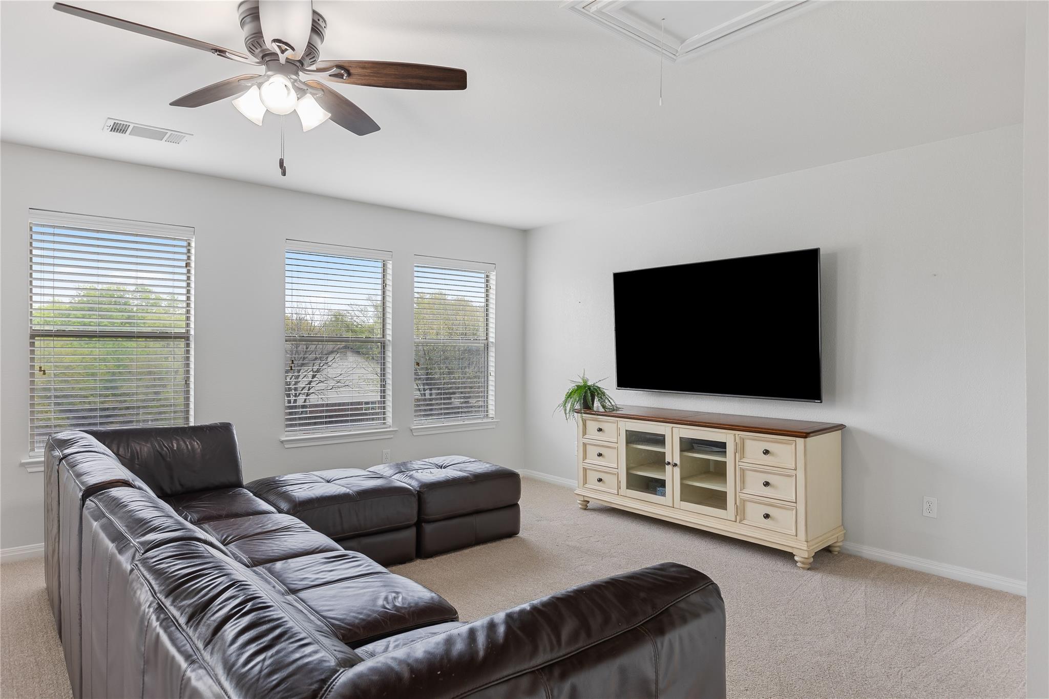 11237 Lost Maples TRL