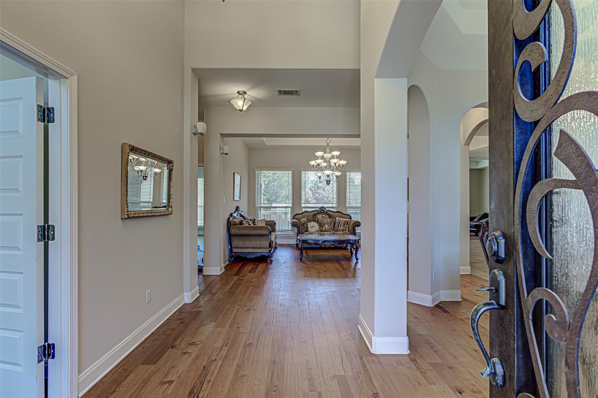 105 Arbors CIR
