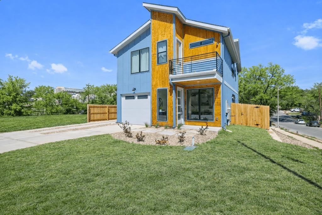 2608 Bristol DR # A