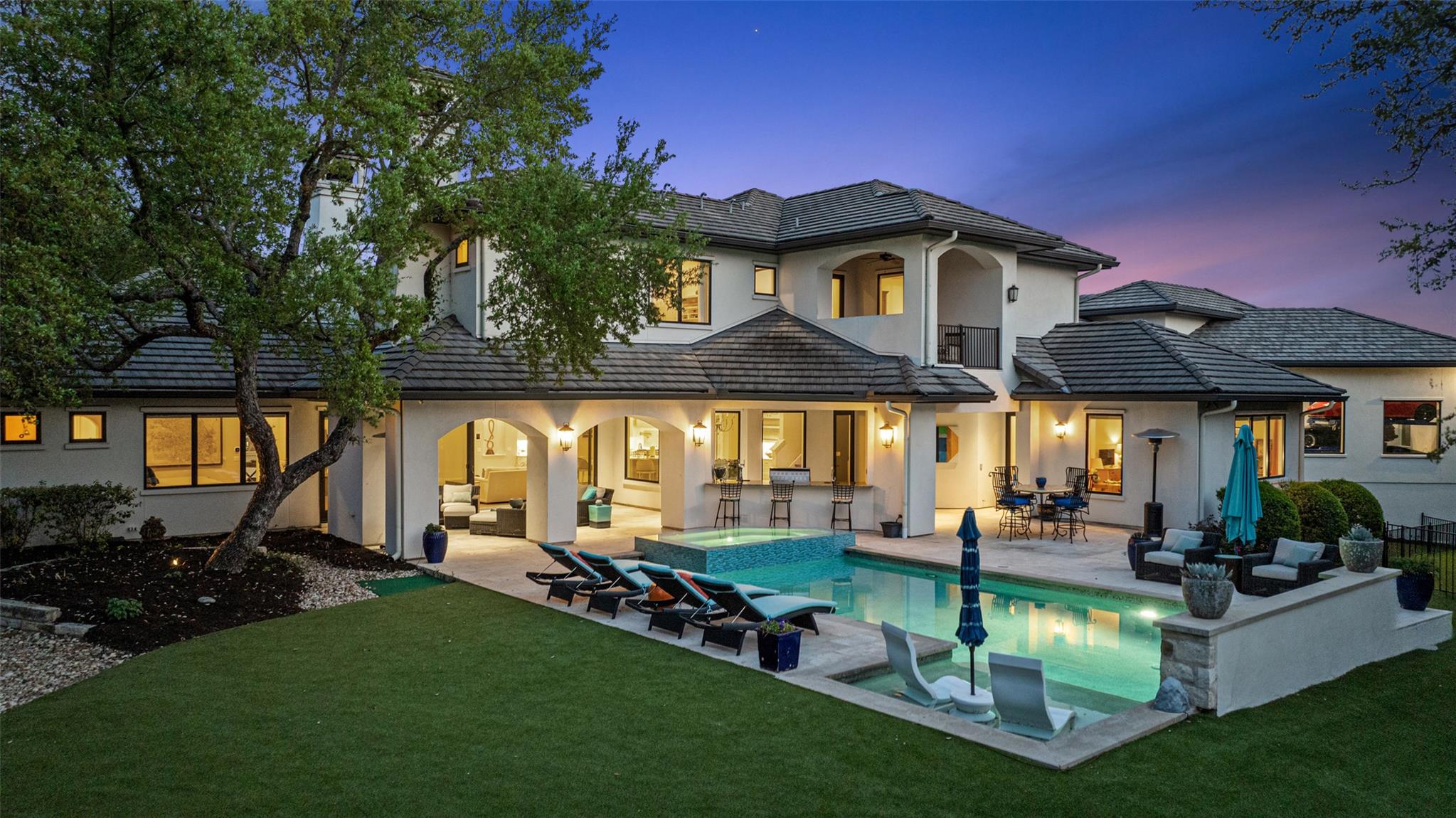 212 Bella Cima DR