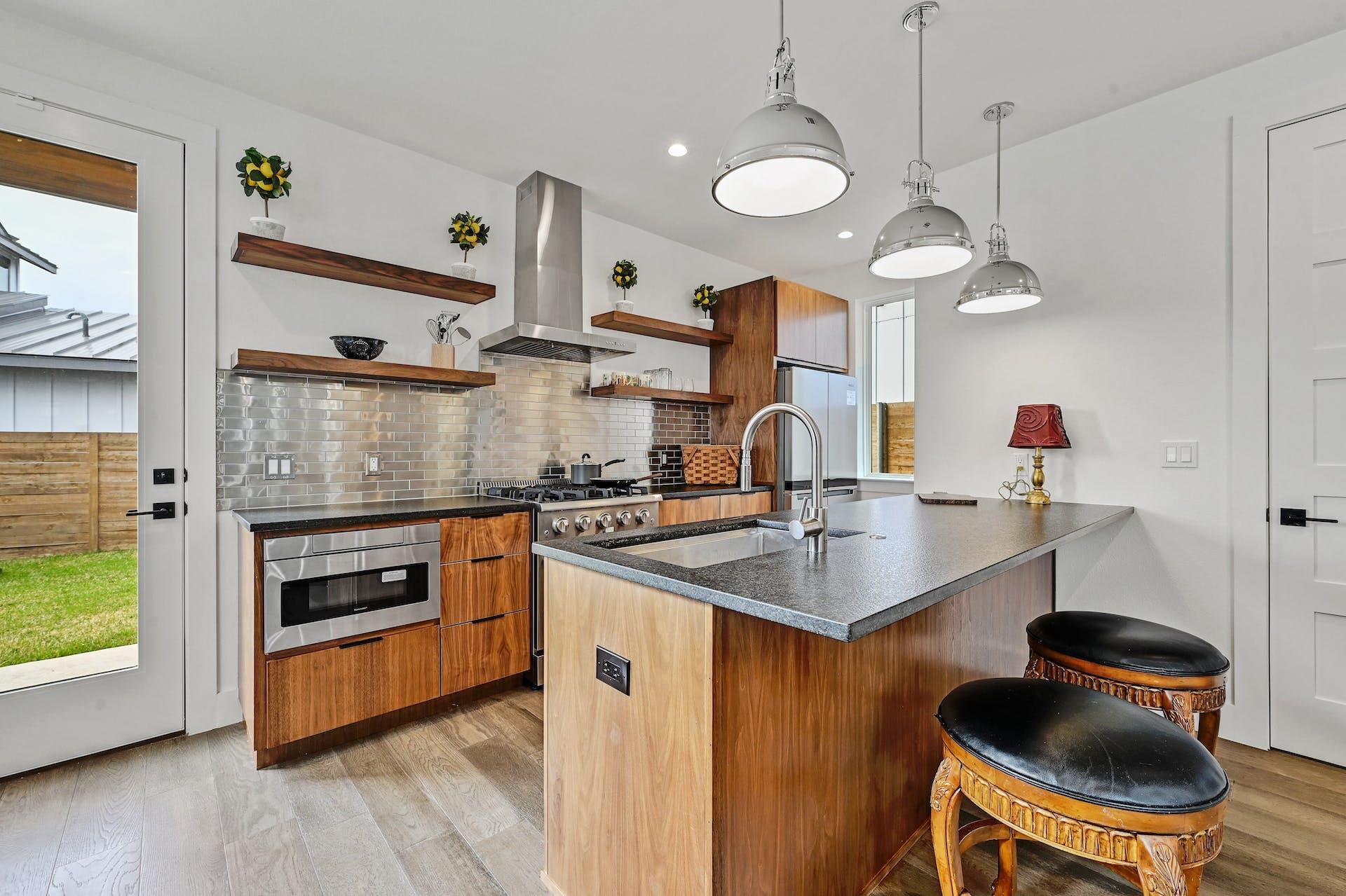 201 Tillery SQ # 2