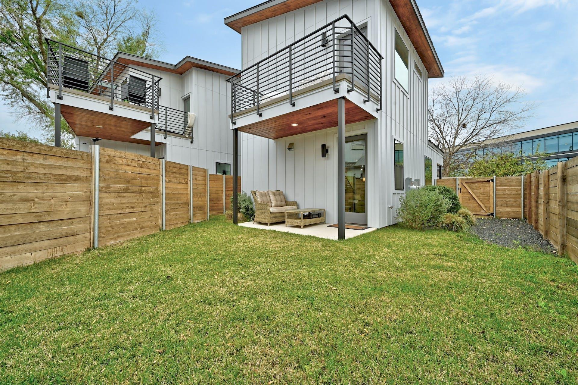 201 Tillery SQ # 2