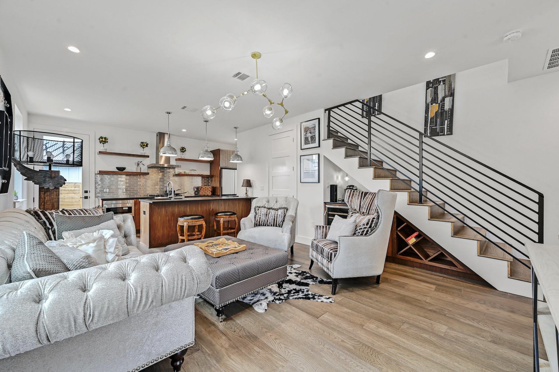 201 Tillery SQ # 2