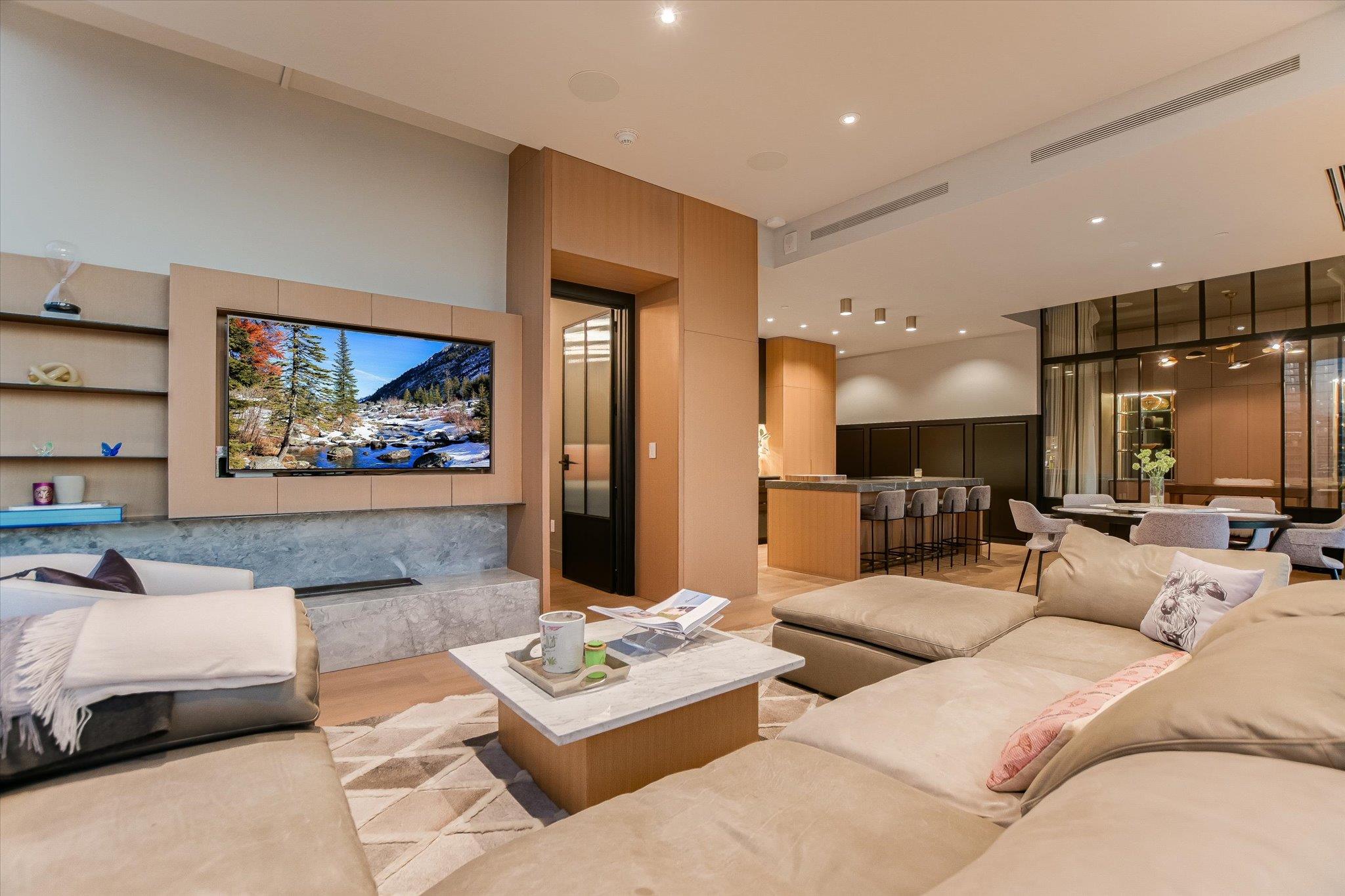 210 Lavaca ST # 3108
