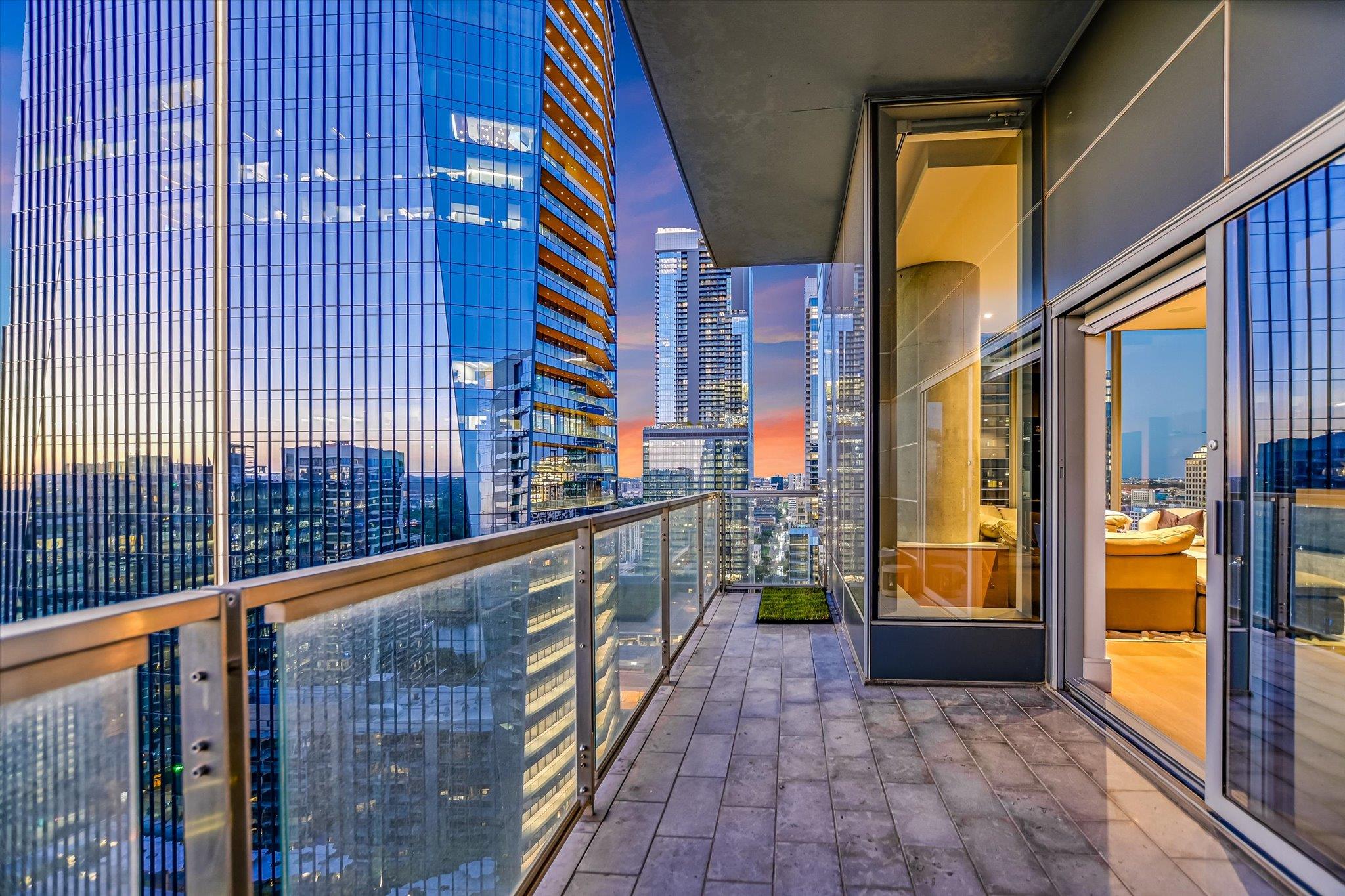 210 Lavaca ST # 3108