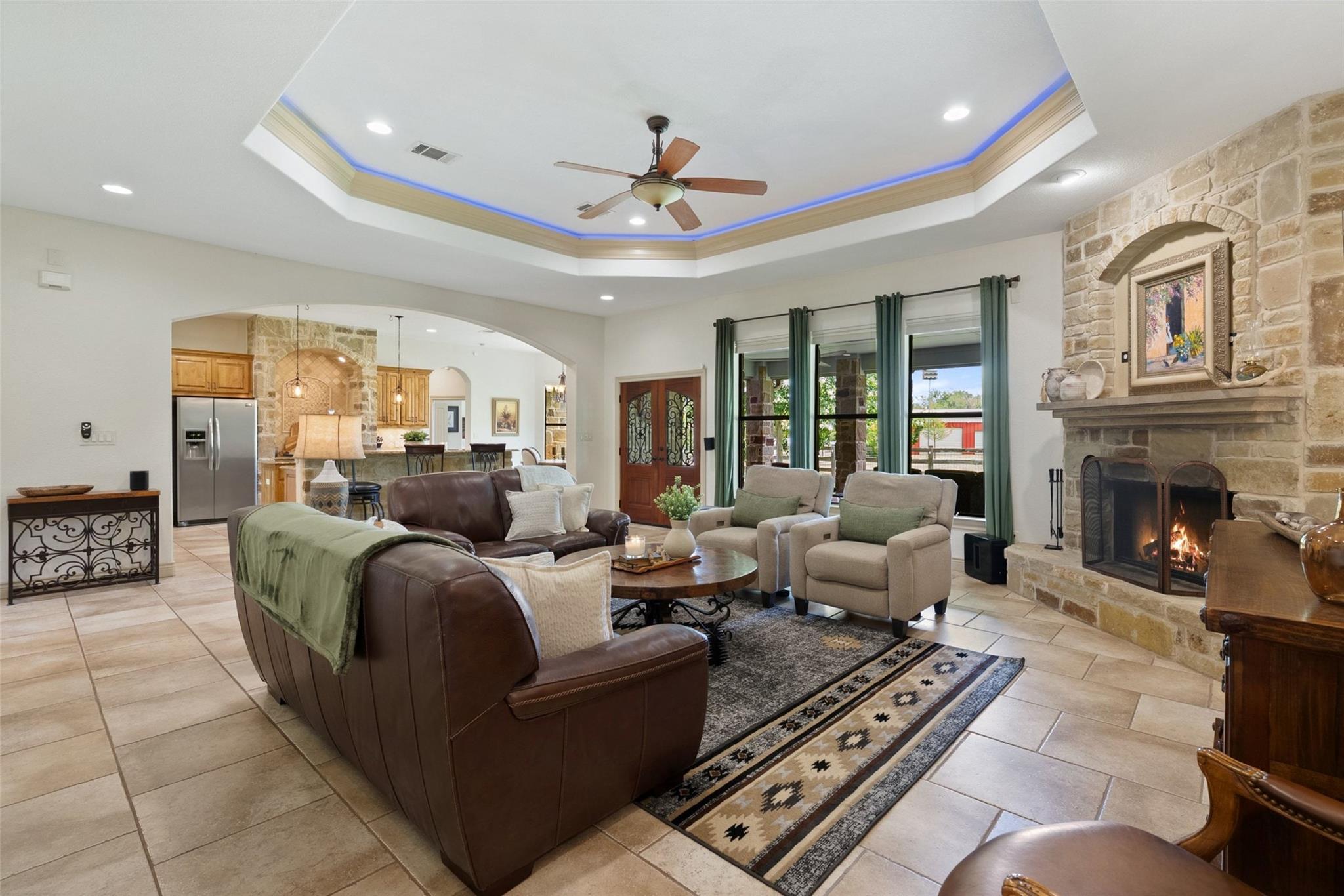 343 Colorado DR