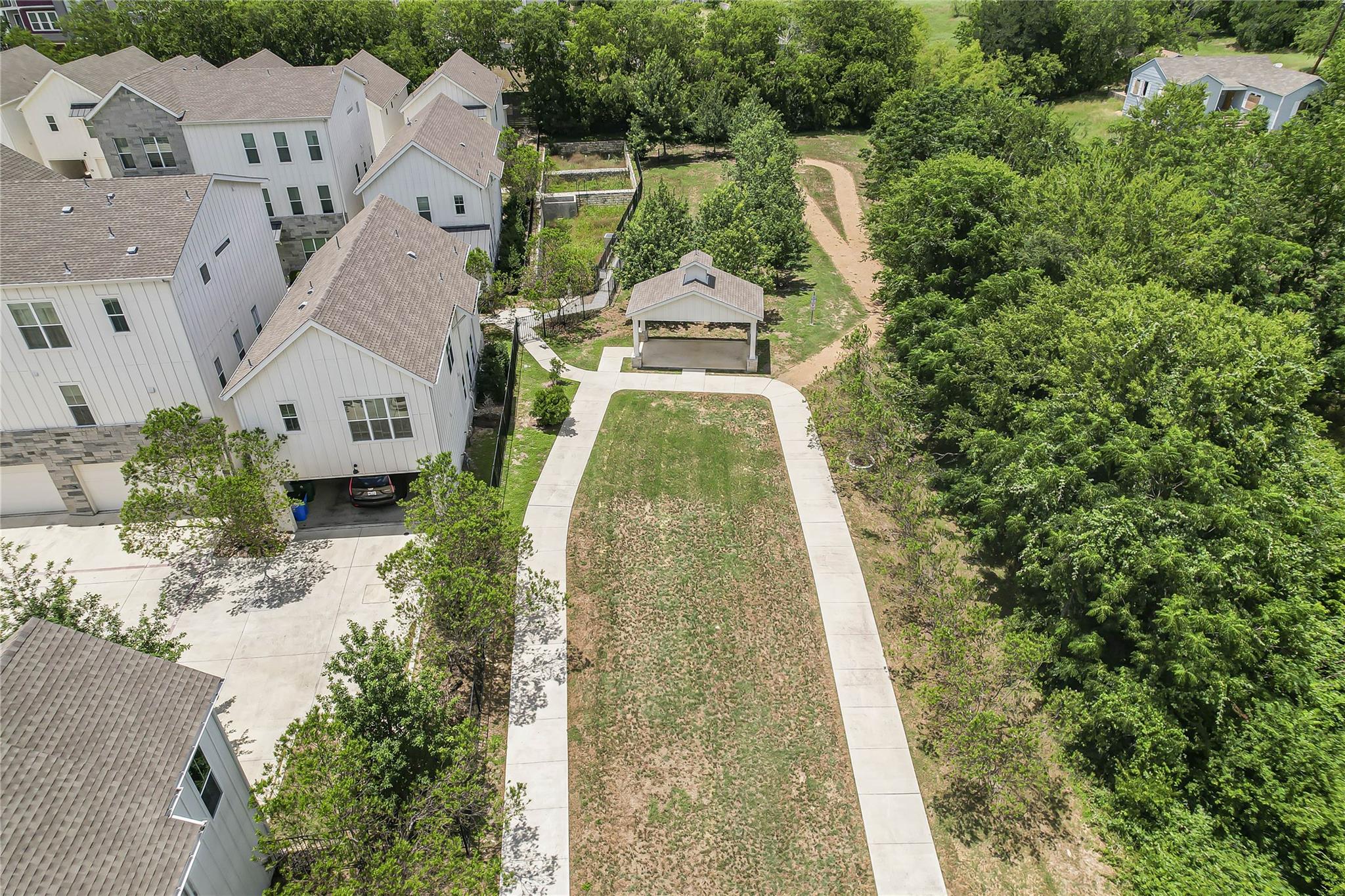 2624 Metcalfe RD # 17