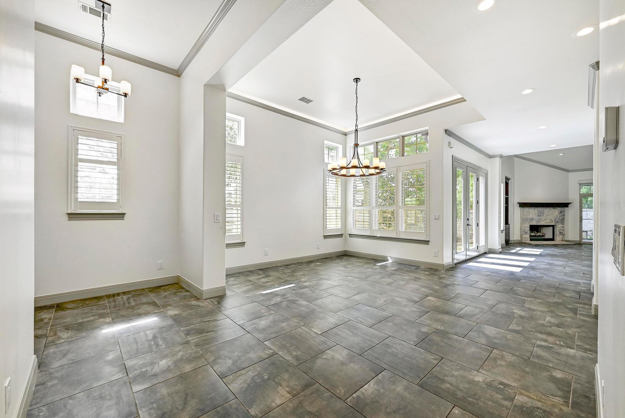 101 Blanco CT