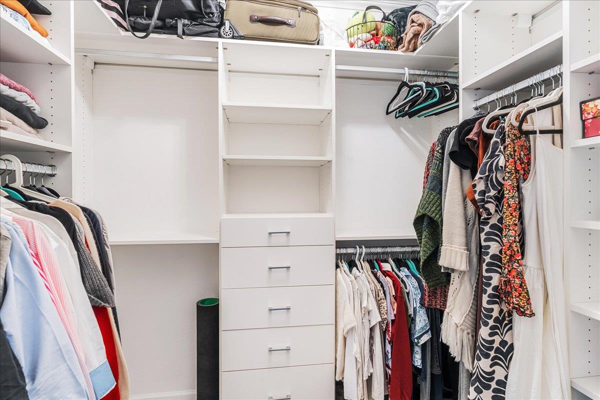 11203 Ranch Road 2222 # 1406