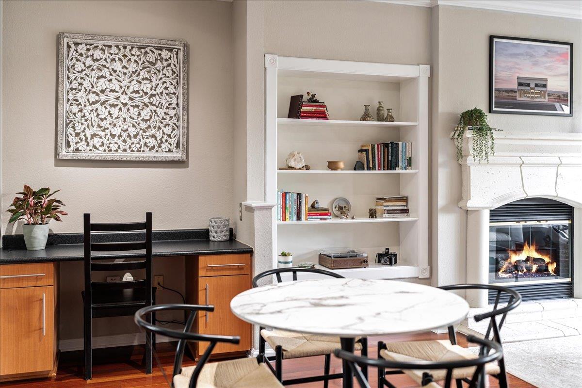 11203 Ranch Road 2222 # 1406