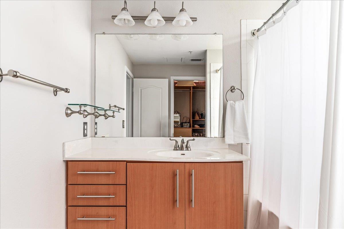 11203 Ranch Road 2222 # 1406