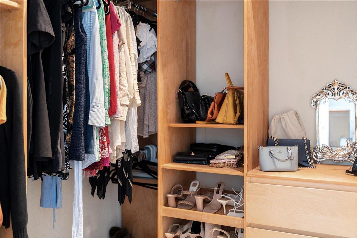 11203 Ranch Road 2222 # 1406