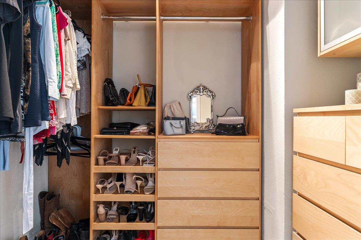 11203 Ranch Road 2222 # 1406