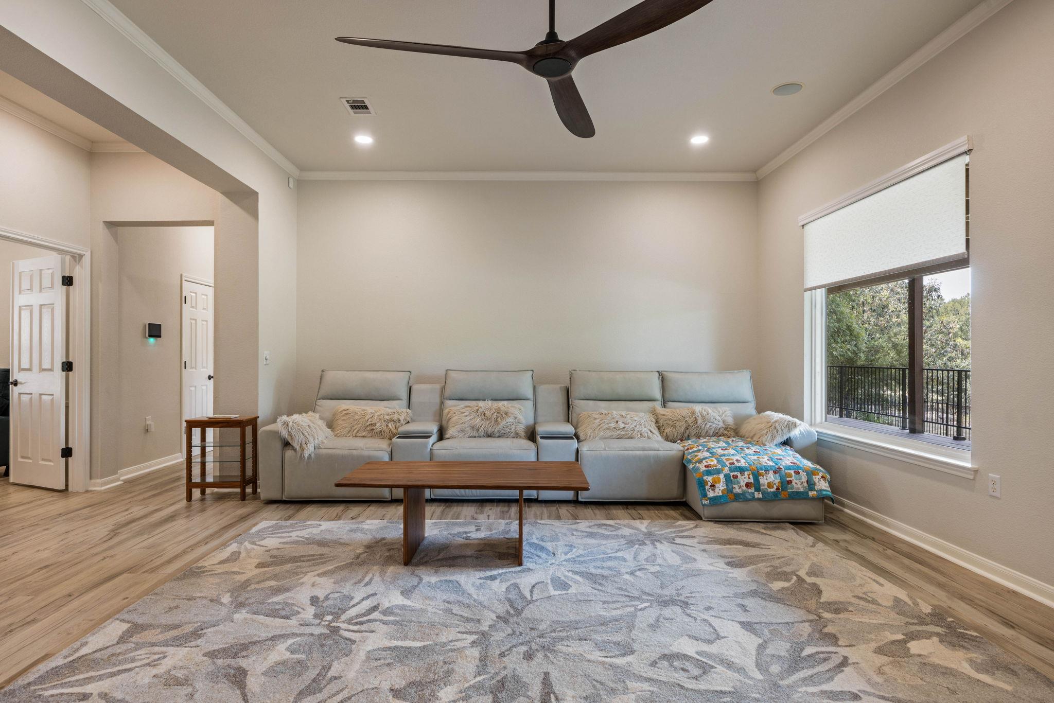 125 Crystal Springs DR