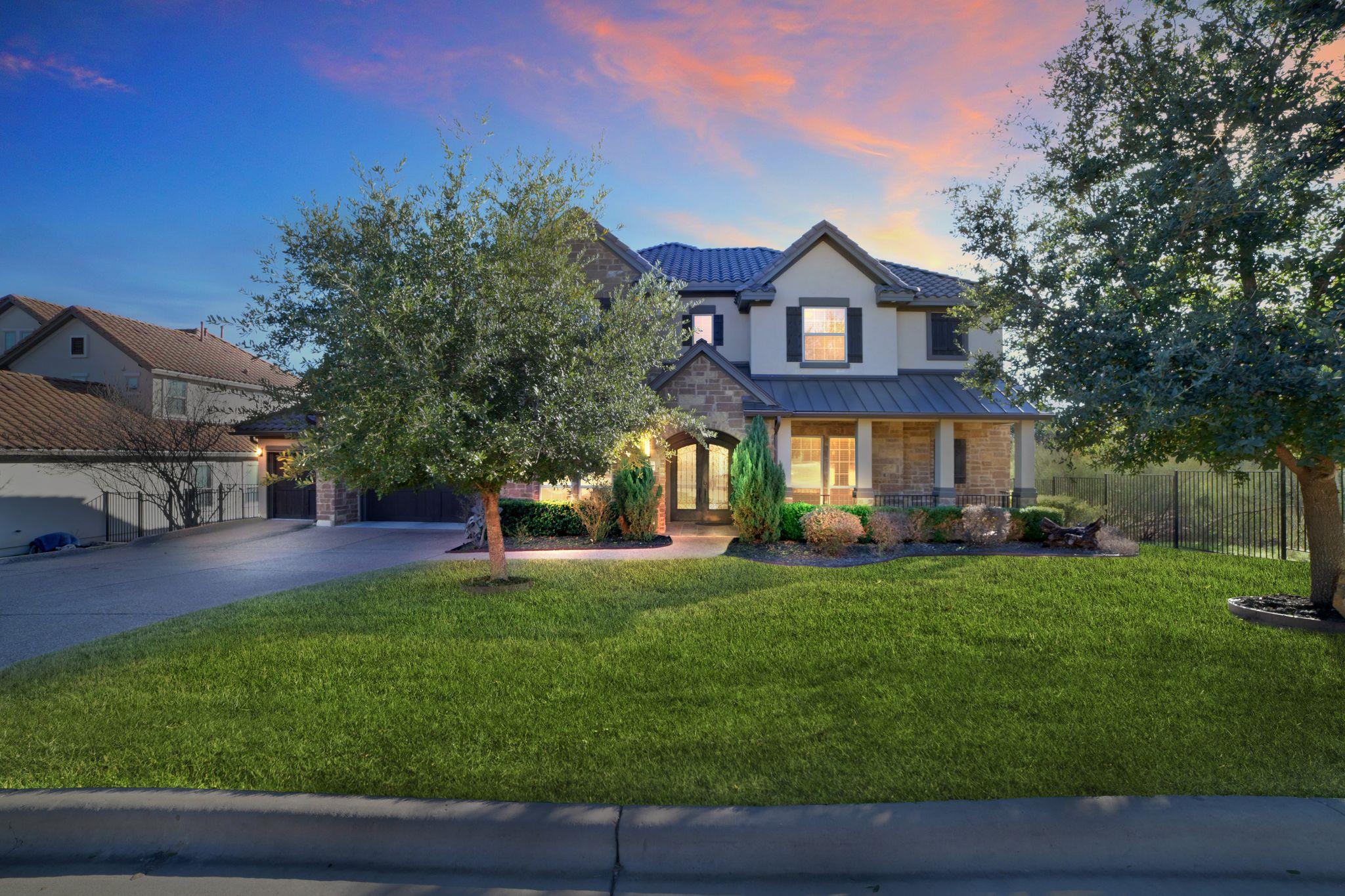 1701 Morning Moon CIR