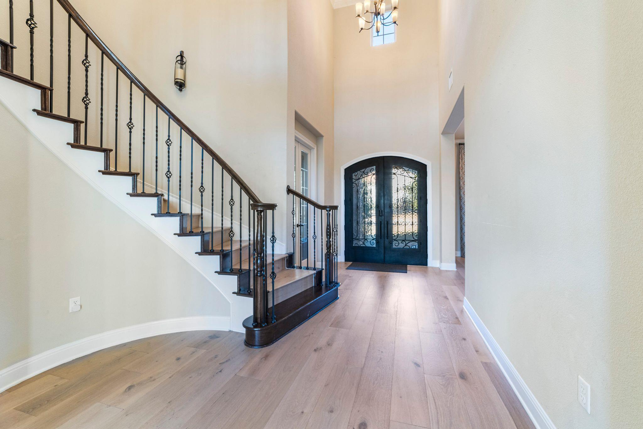 1701 Morning Moon CIR