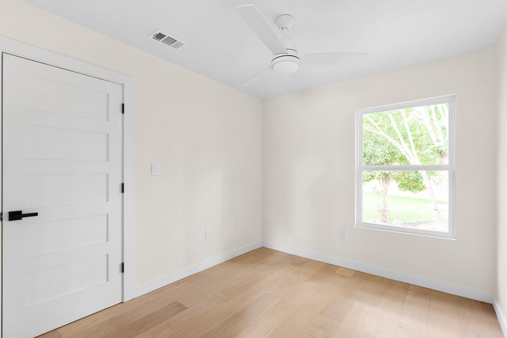 2105 Brunswick DR