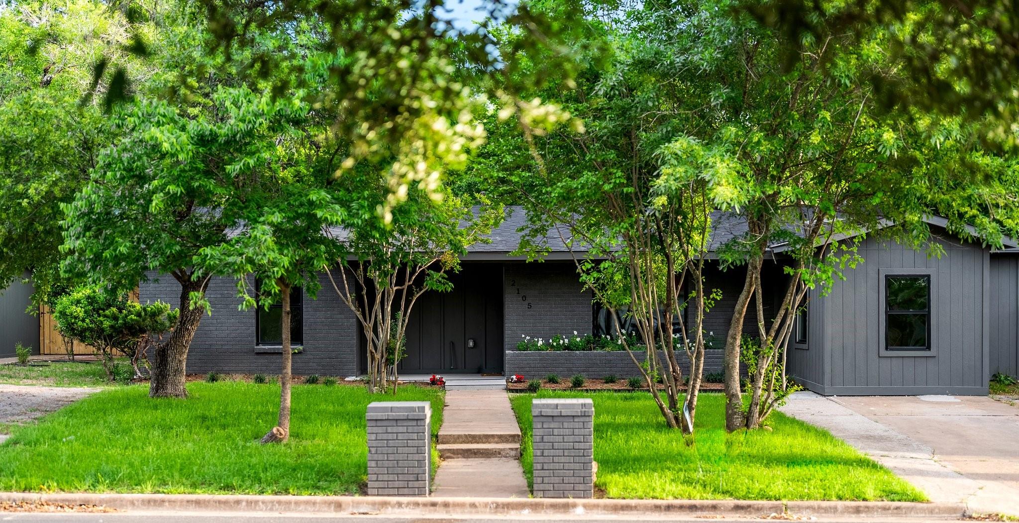 2105 Brunswick DR
