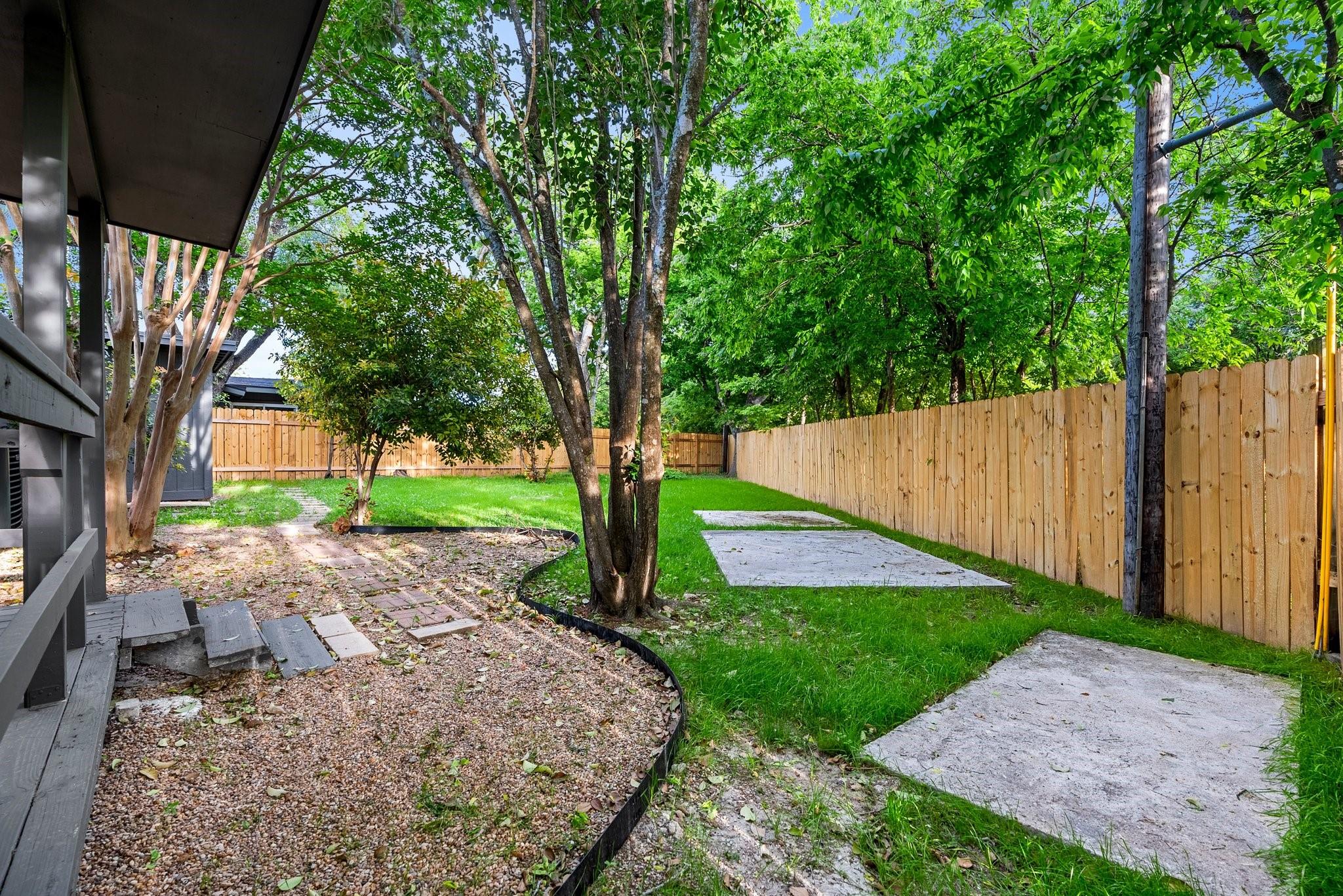 2105 Brunswick DR