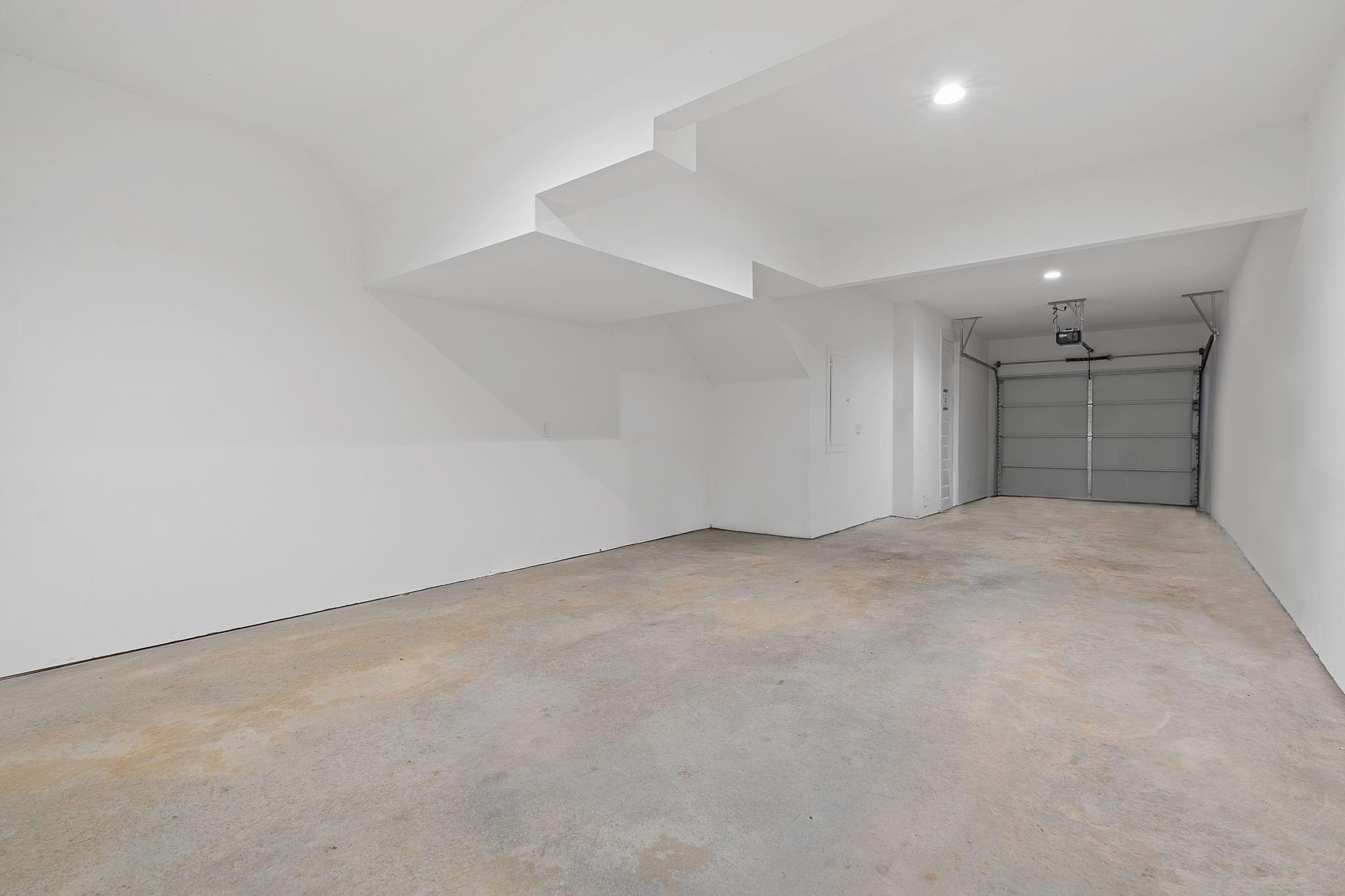 2505 Bluebonnet LN # 3