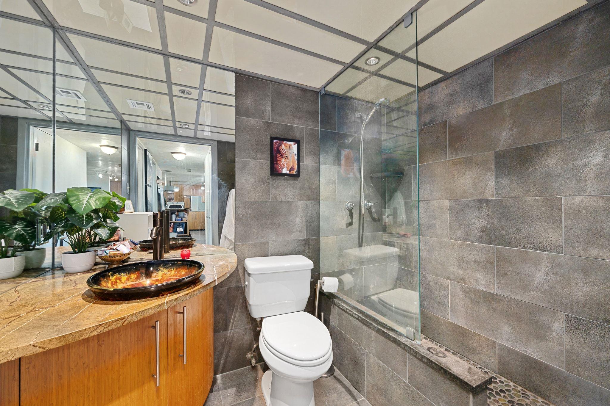 1800 Lavaca ST # 208 Unit: A-208