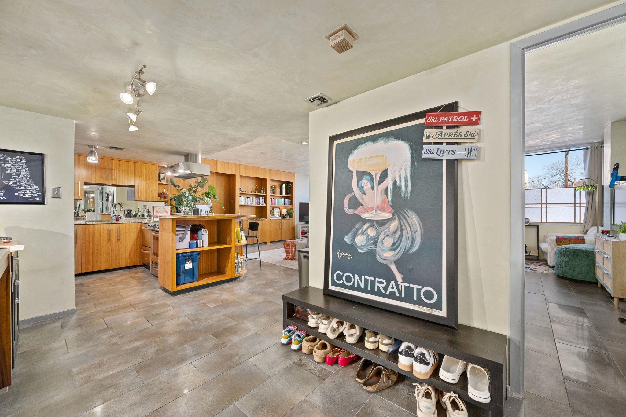 1800 Lavaca ST # 208 Unit: A-208