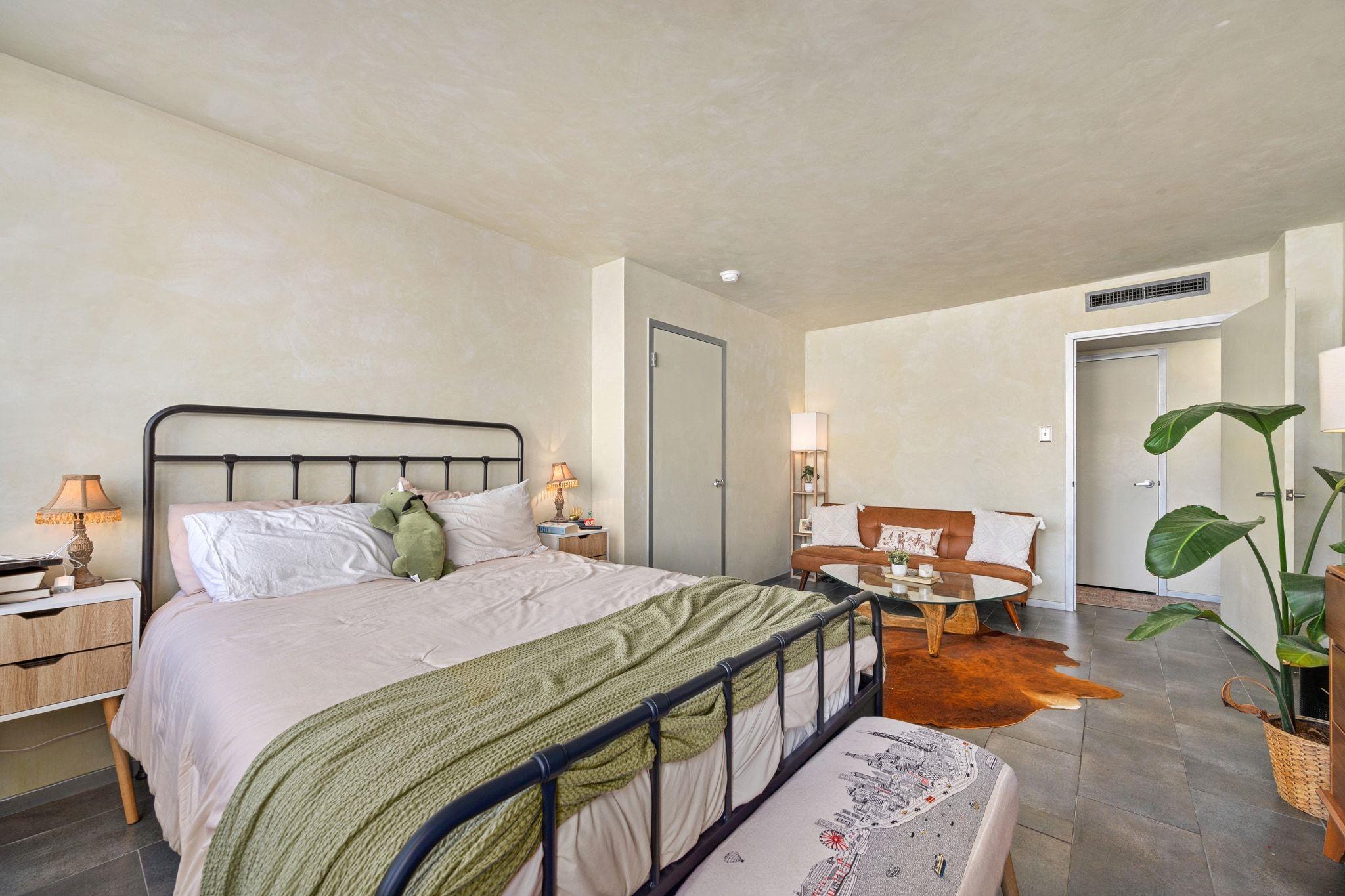 1800 Lavaca ST # 208 Unit: A-208