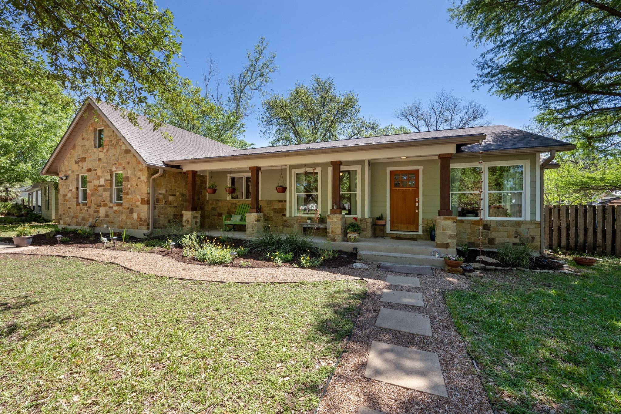 6103 Bull Creek RD