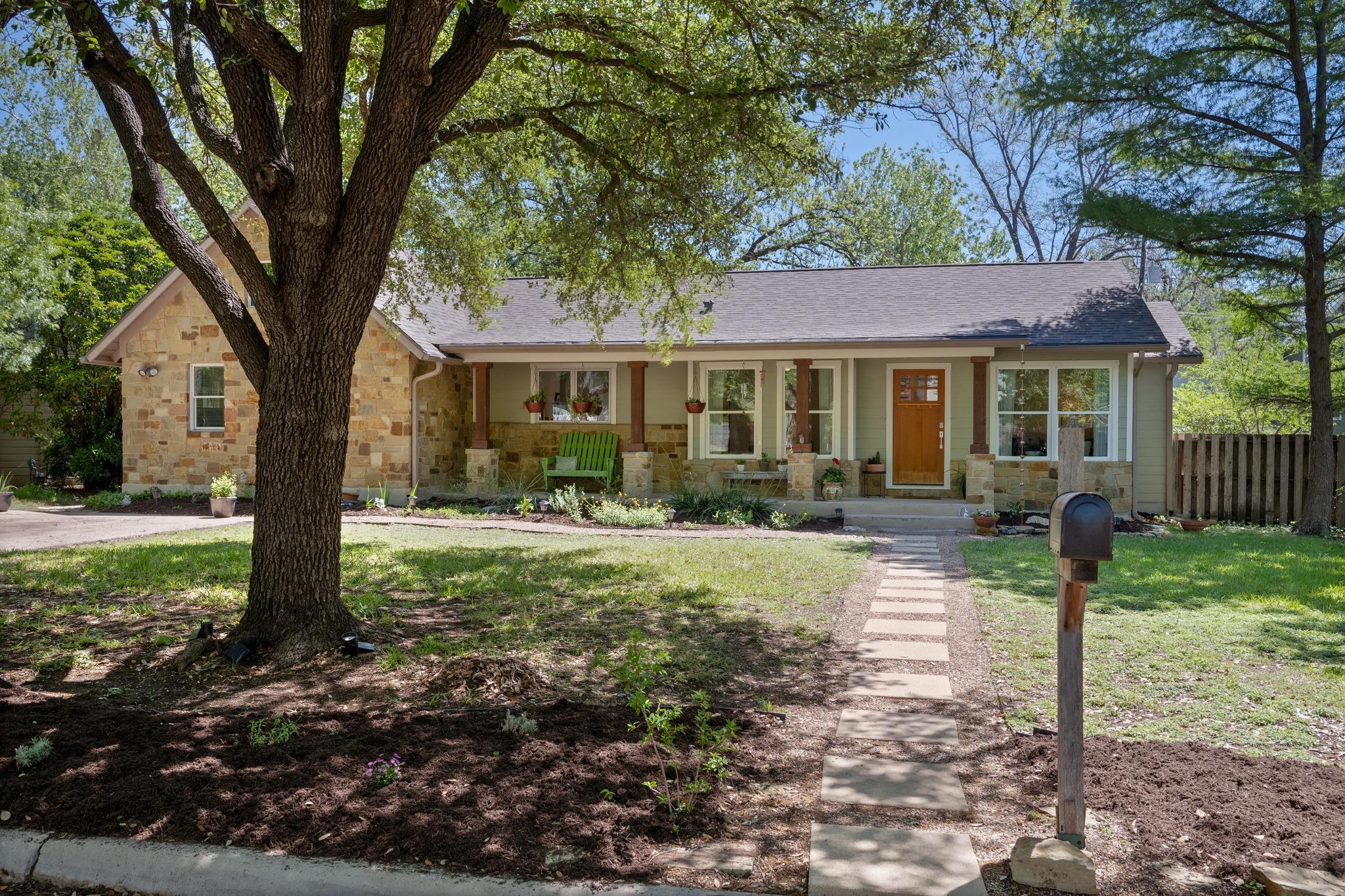 6103 Bull Creek RD