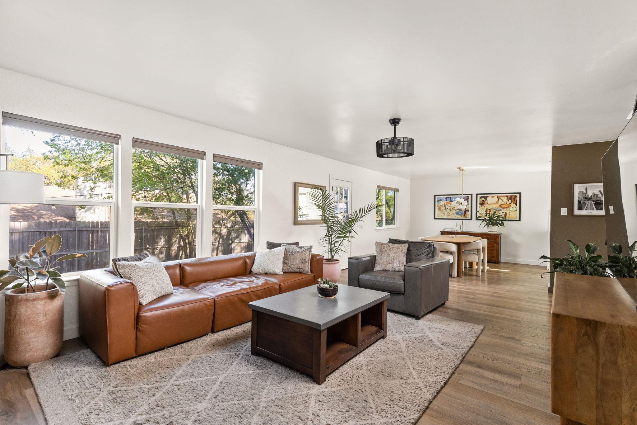 7909 Manassas DR