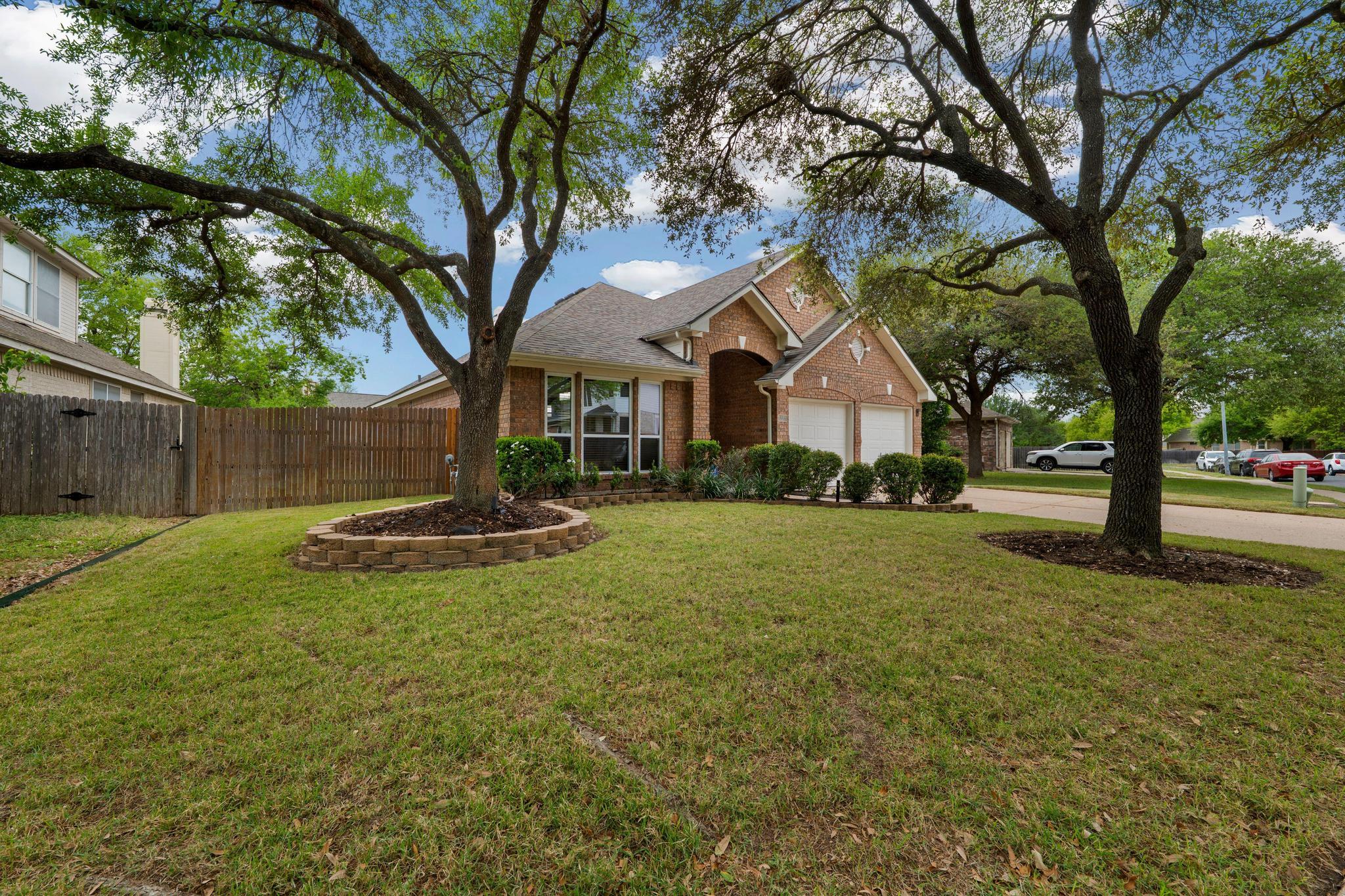 13231 Armaga Springs RD