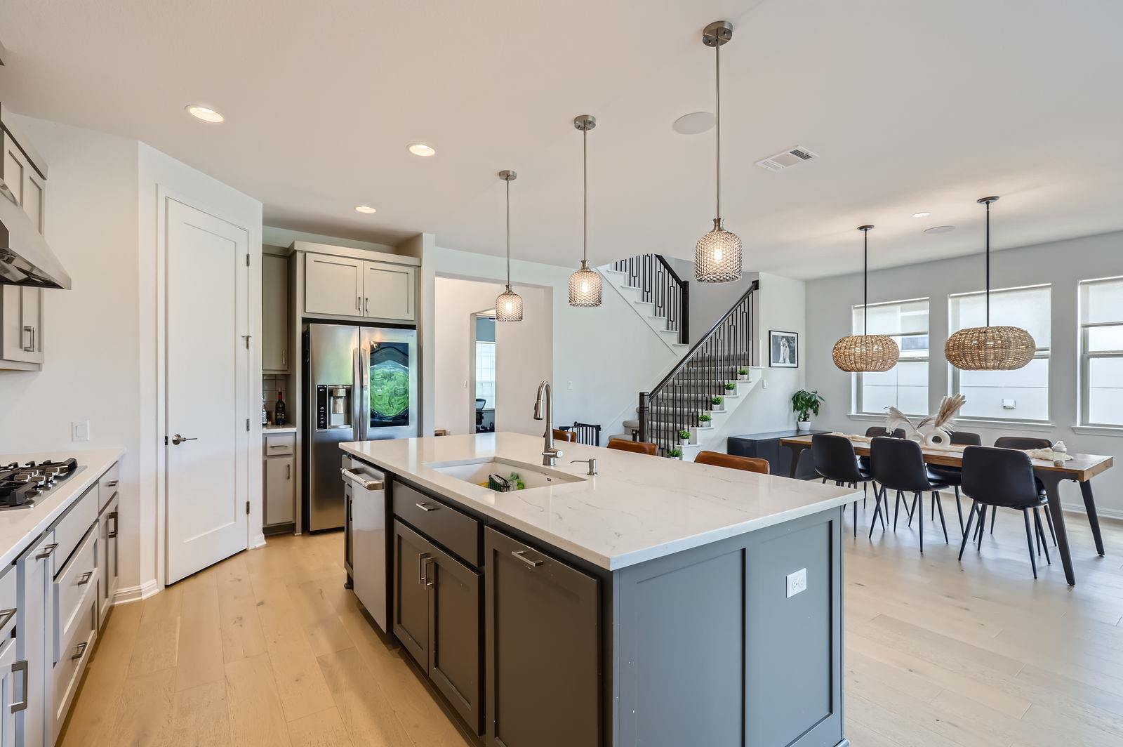 1209 Brasano PL